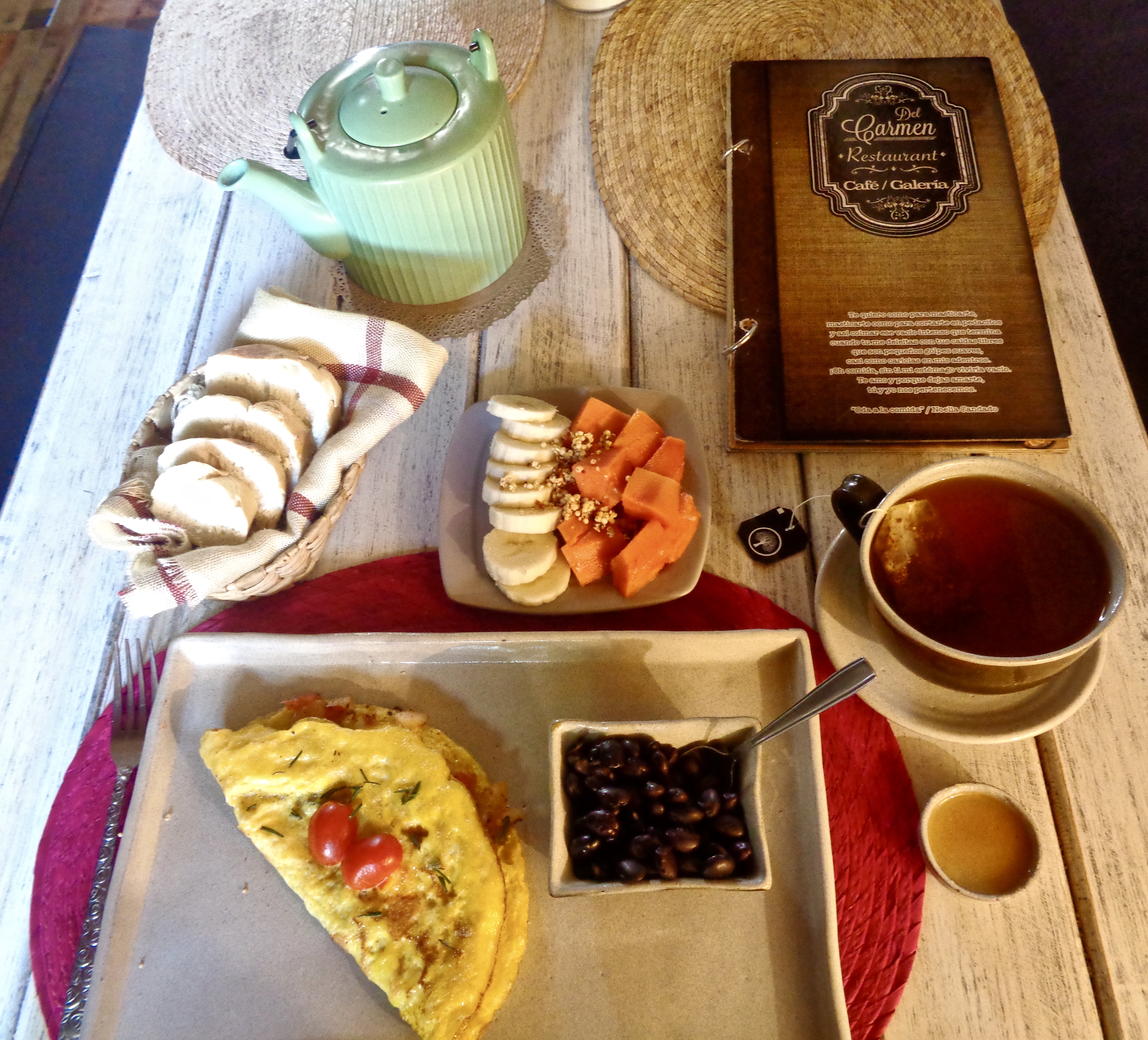 Del Carmen Restaurant . Cafè image 10