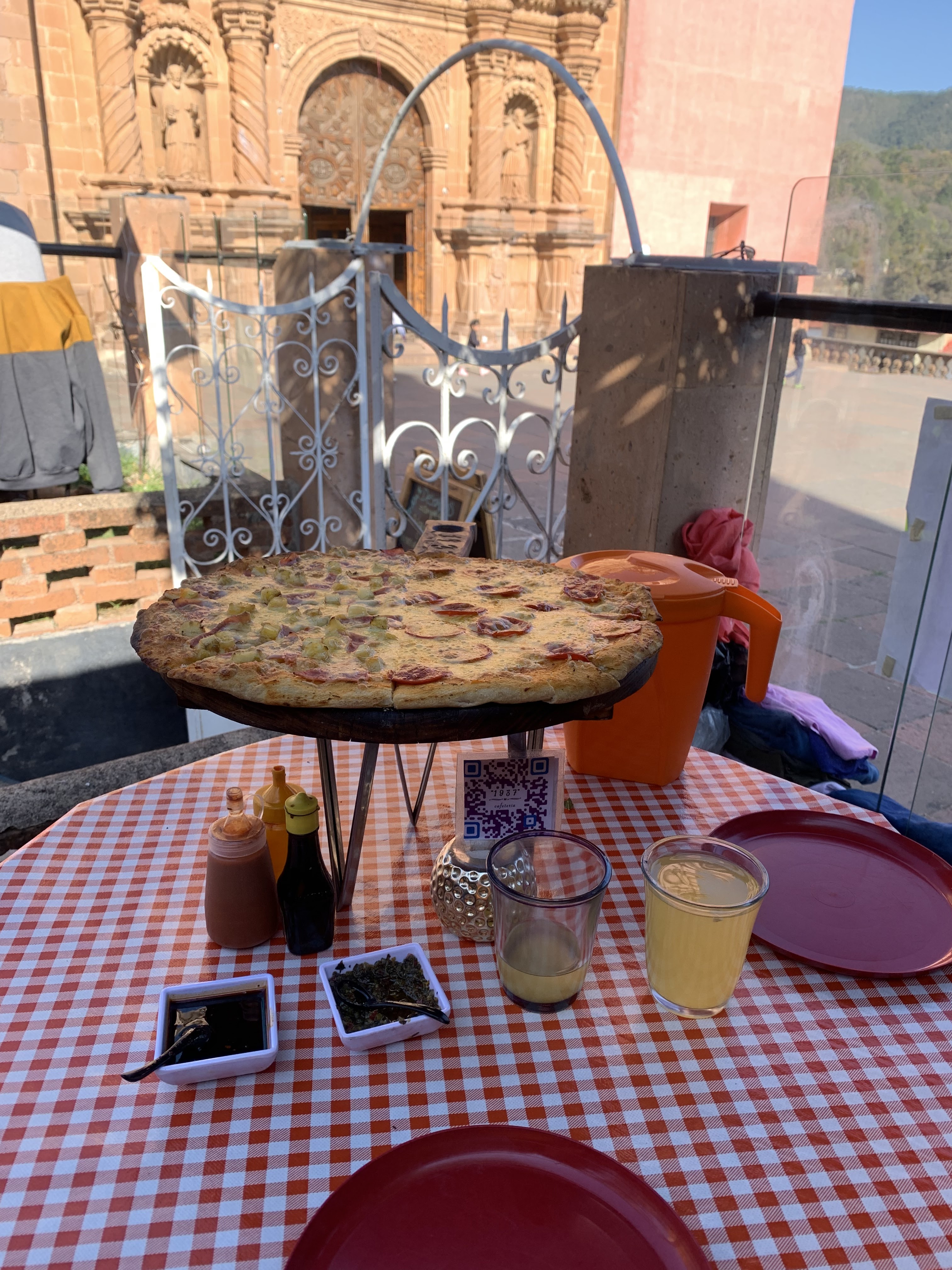 "1937" Cafetería image 8