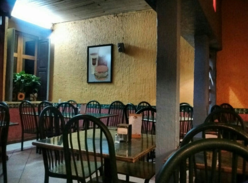 Chucho's Burgers image 5