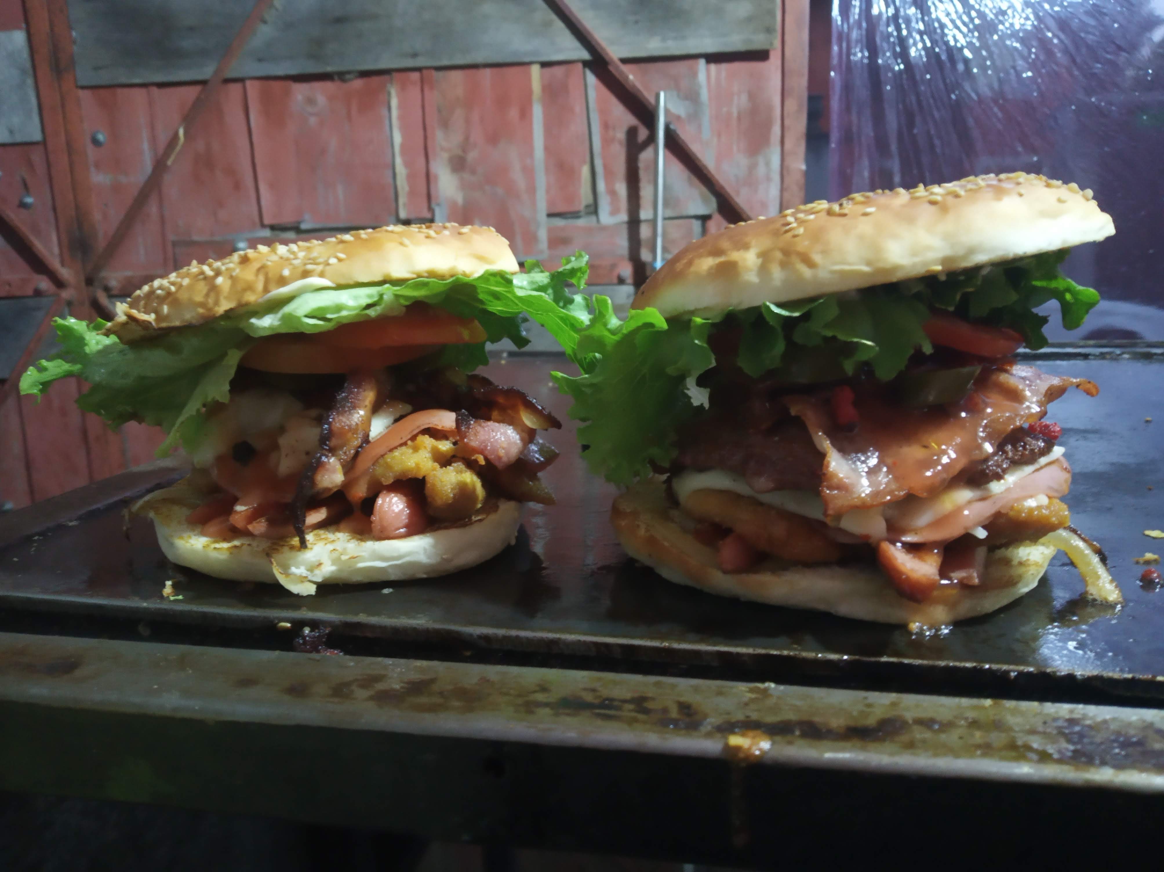 Dracu's Burgers image 3