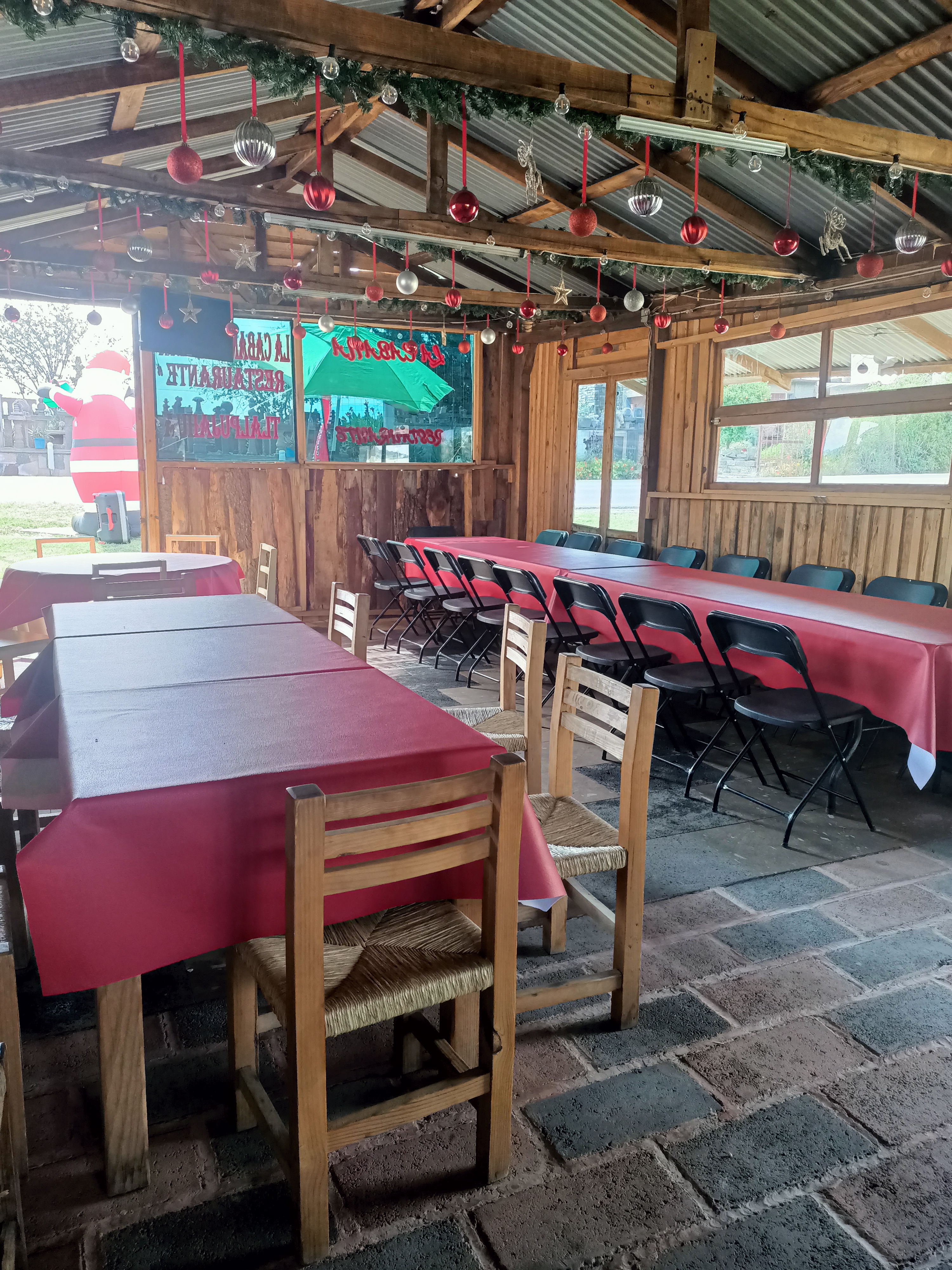 "LA CABAÑA DE SANTA " image 10