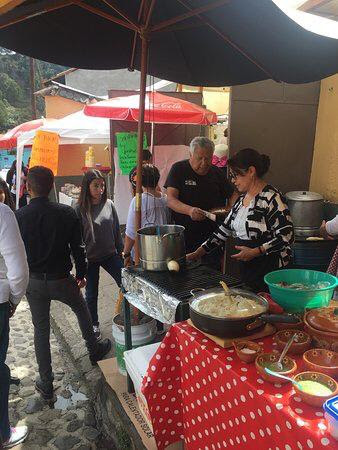 YOLIS Cocina Regional image 3