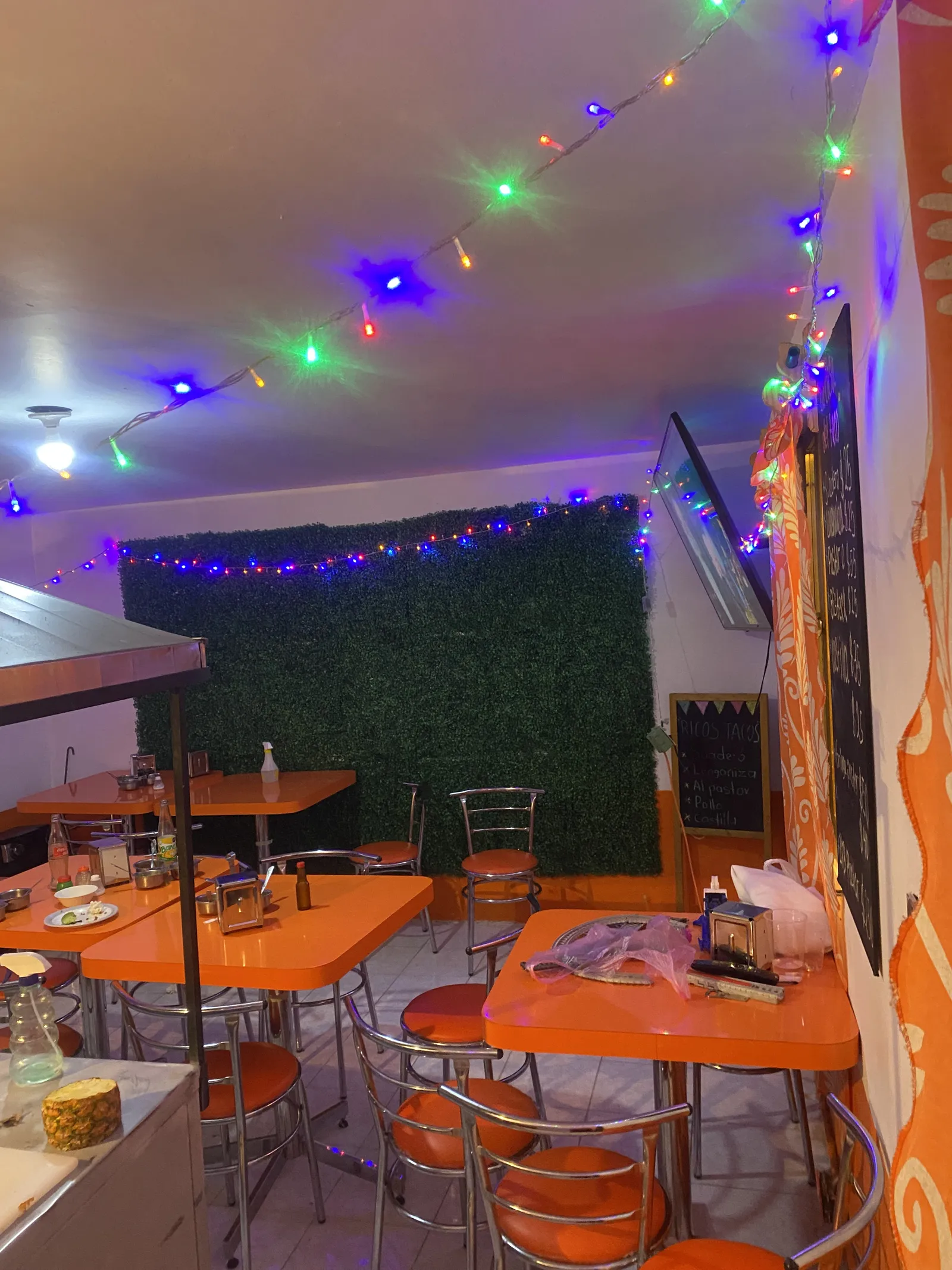 Taquería la casa del Taco image 3