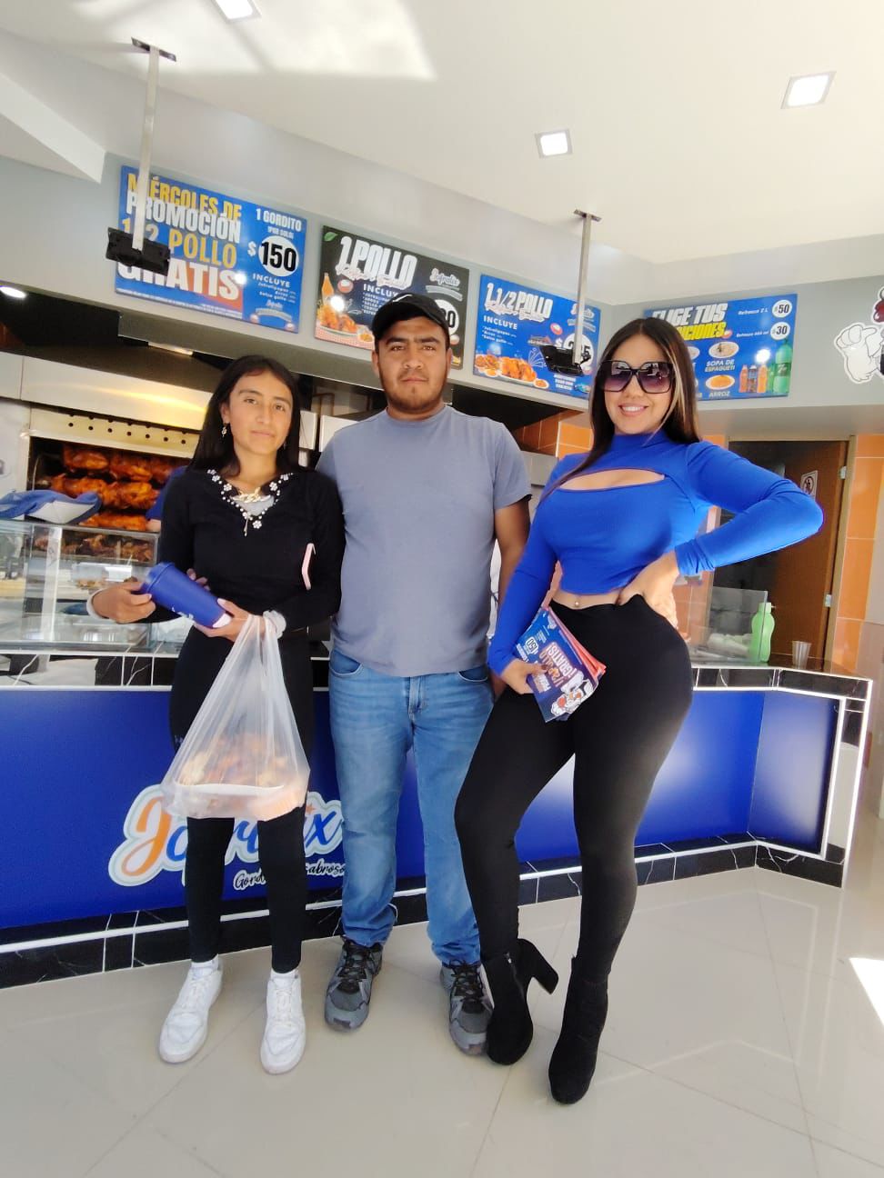 Rosticerias Jofralix Suc. Xaloztoc image 9