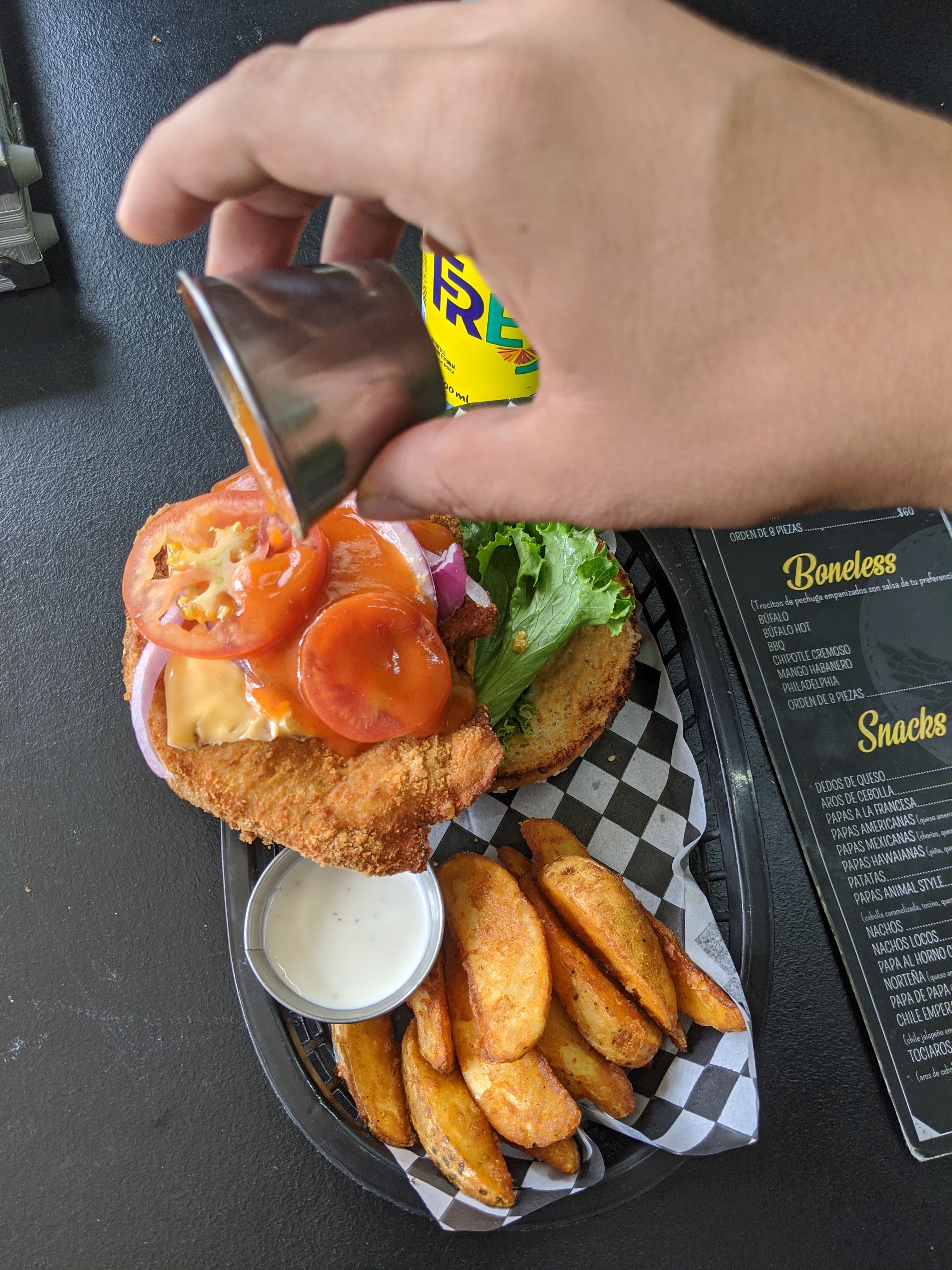 A Las Burgers Nochistlan image 8