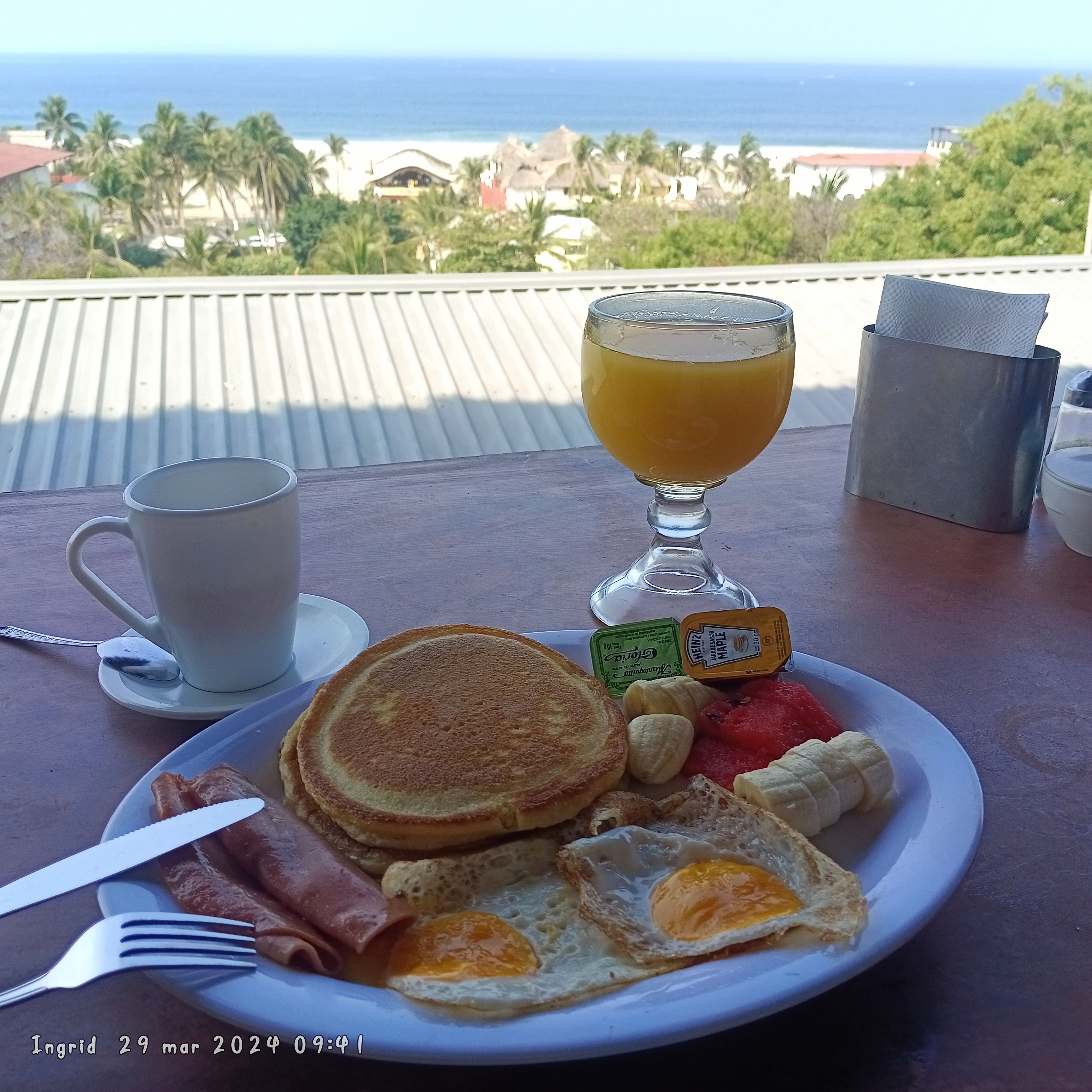 Brisas Del Mar image 4