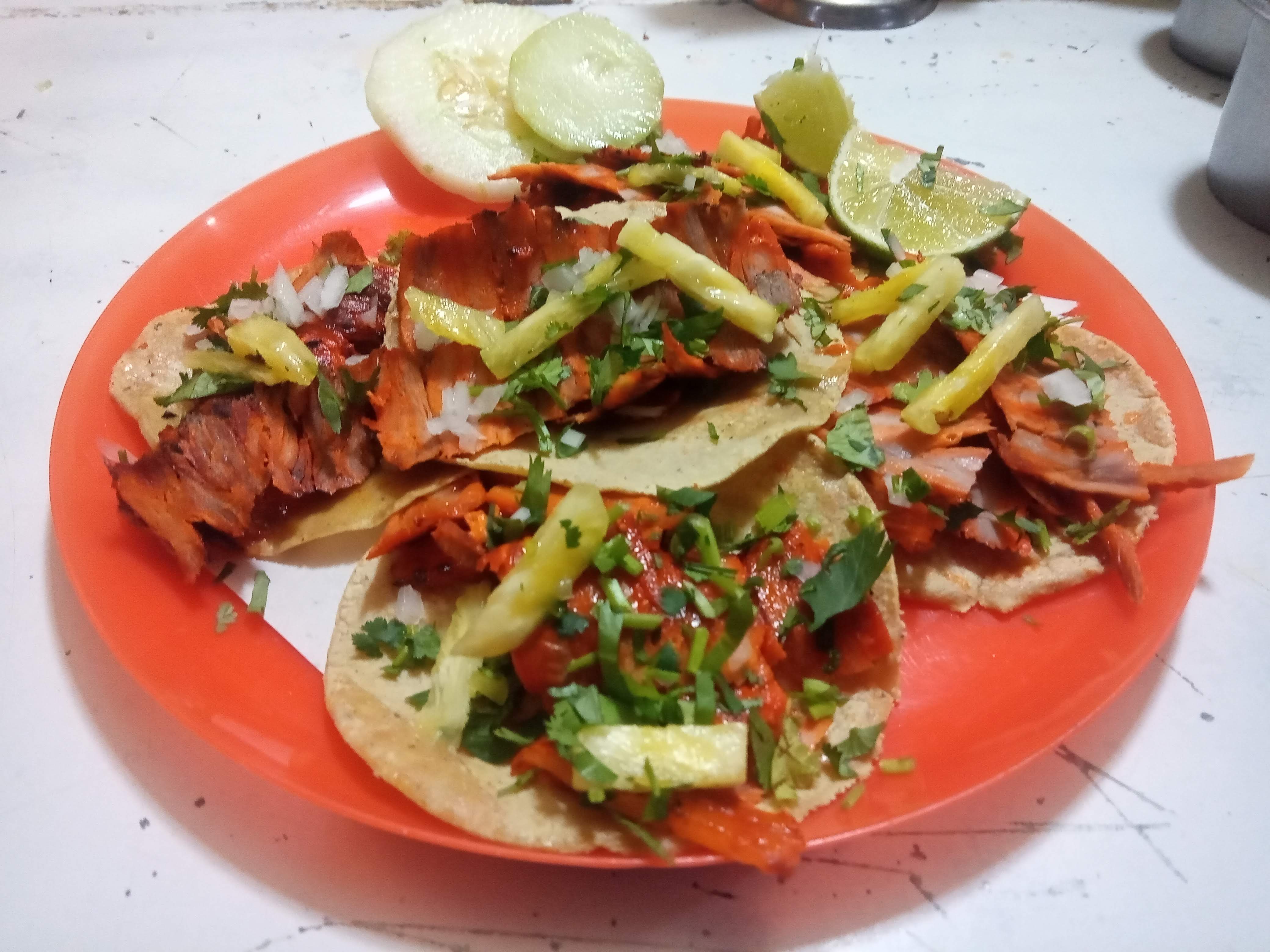 Taqueria los paisas image 1