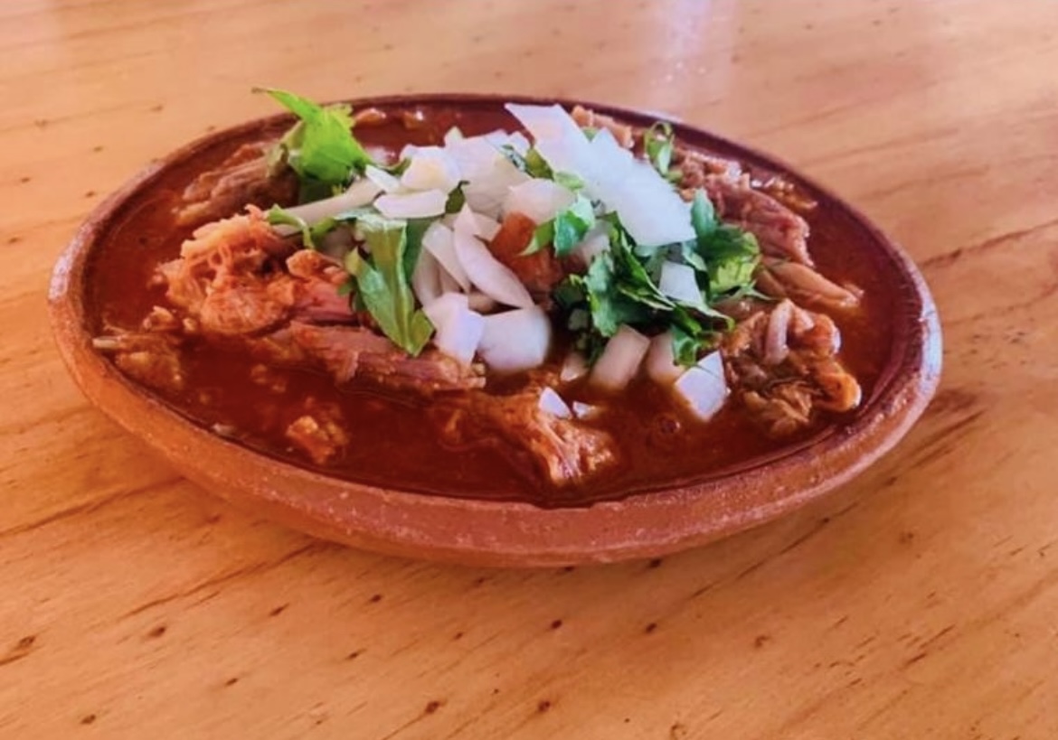 Birrieria la única San Sebastián image 2