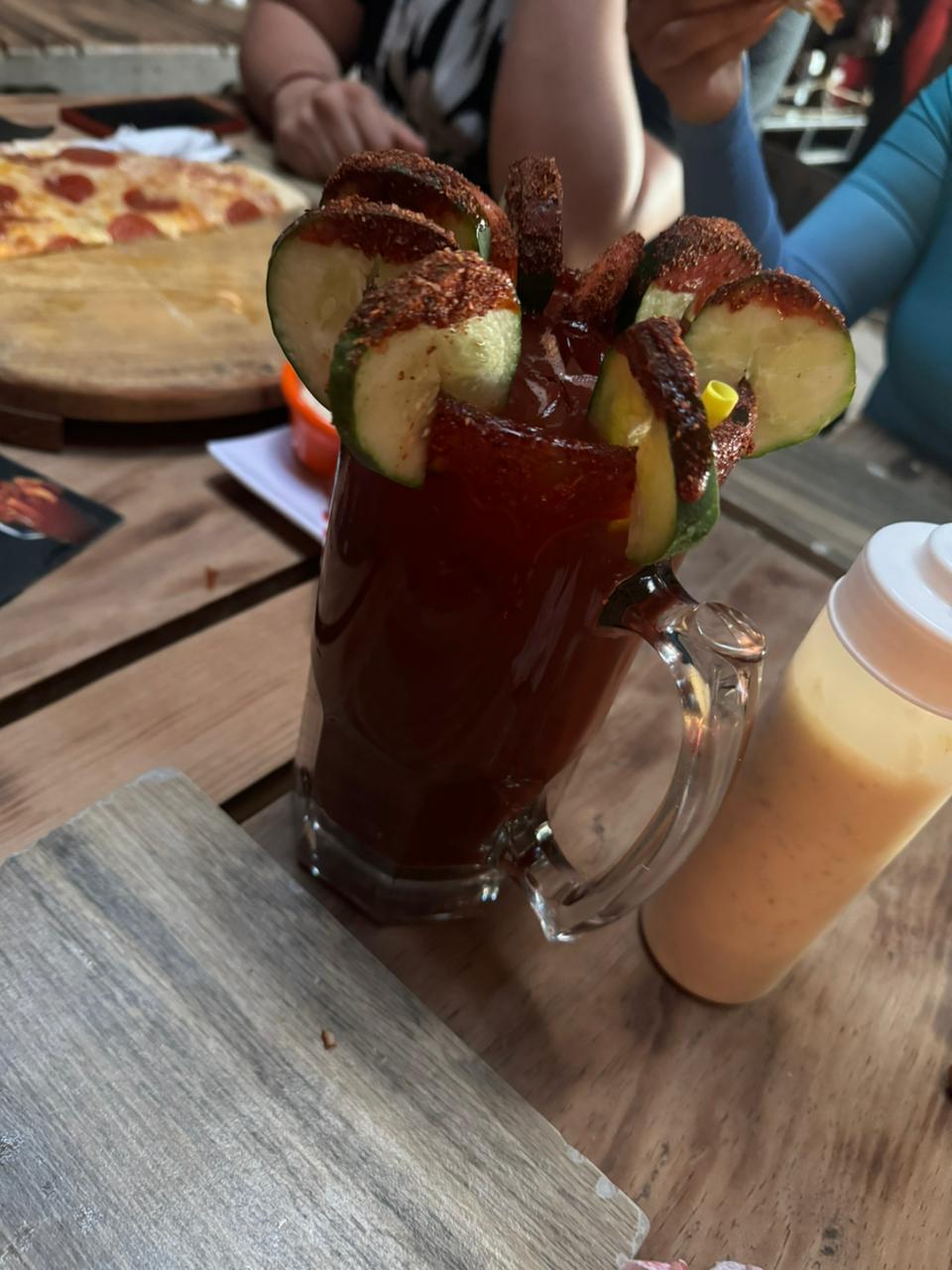 La Cabaña pizzas y alitas image 5