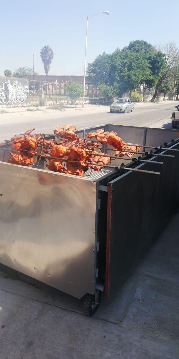 Pollos y costilla Ala Leña Los Nietos image 7