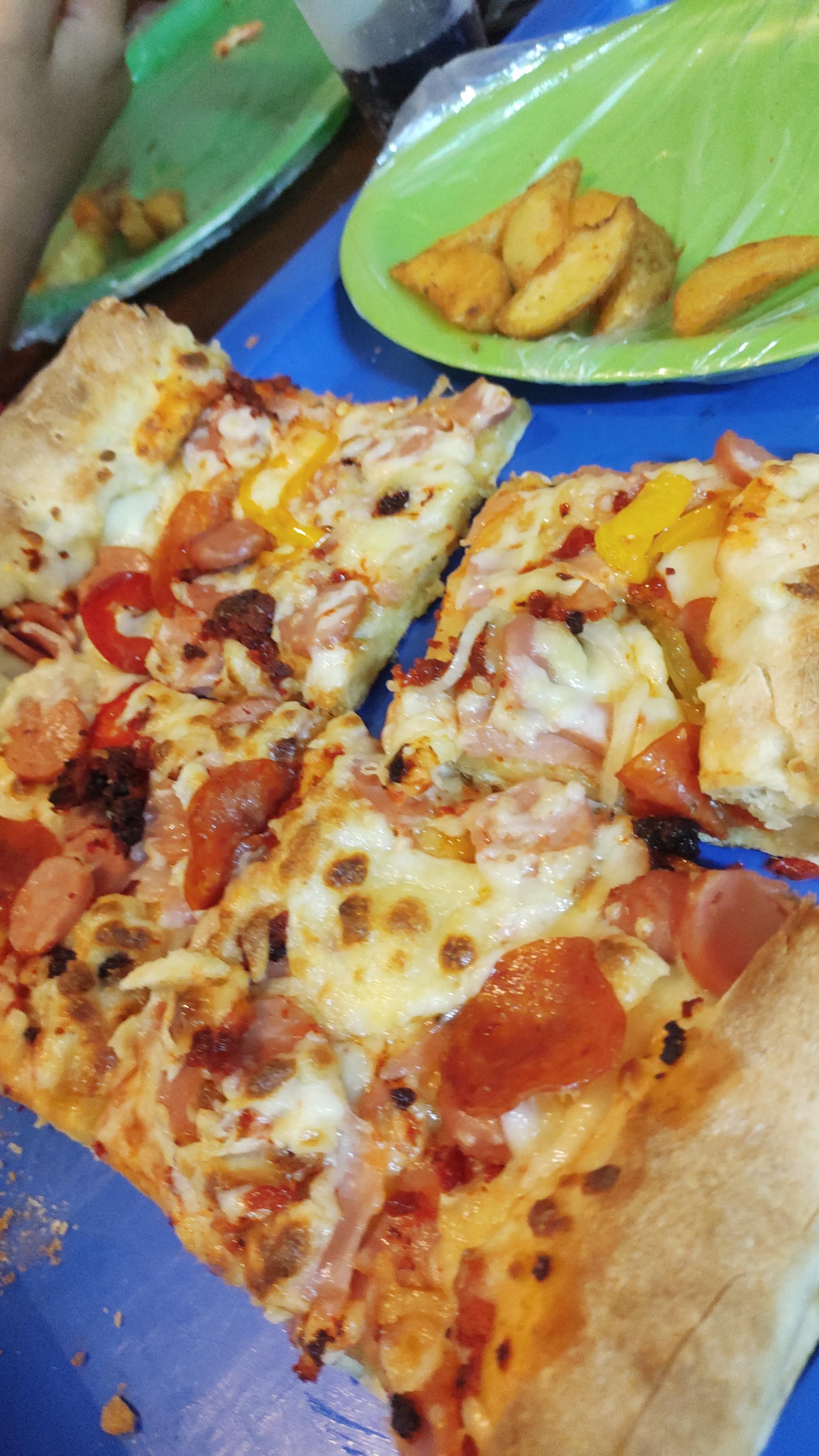 La Buena Pizza image 9