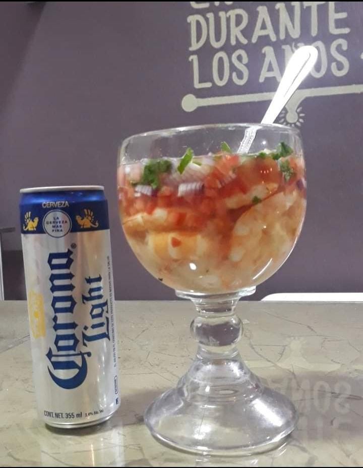 Micheladas & Alitas ''Entre Amigos'' image 6