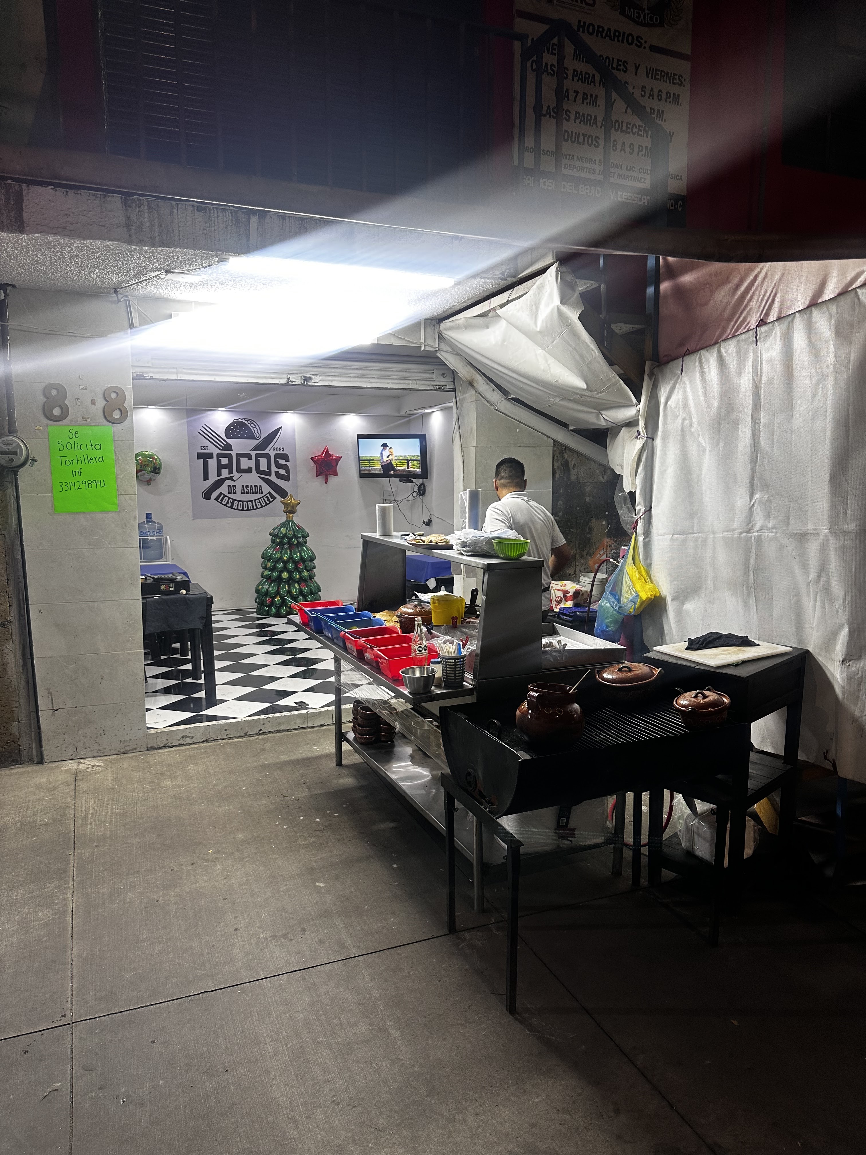 Mariscos “El Paisano” image 10