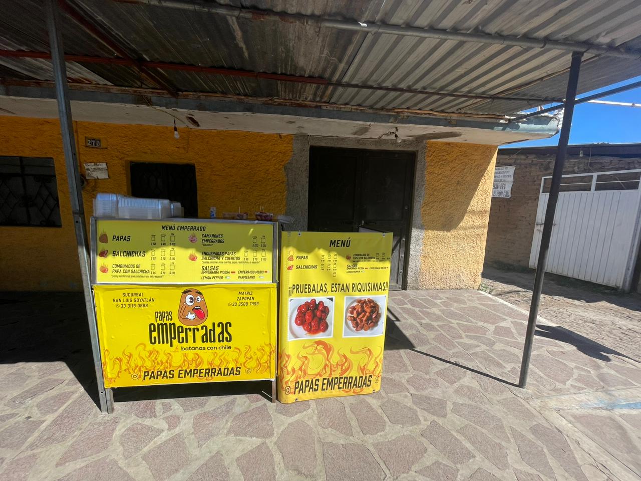 Papas Emperradas (Sucursal San Luis Soyatlán) image 5