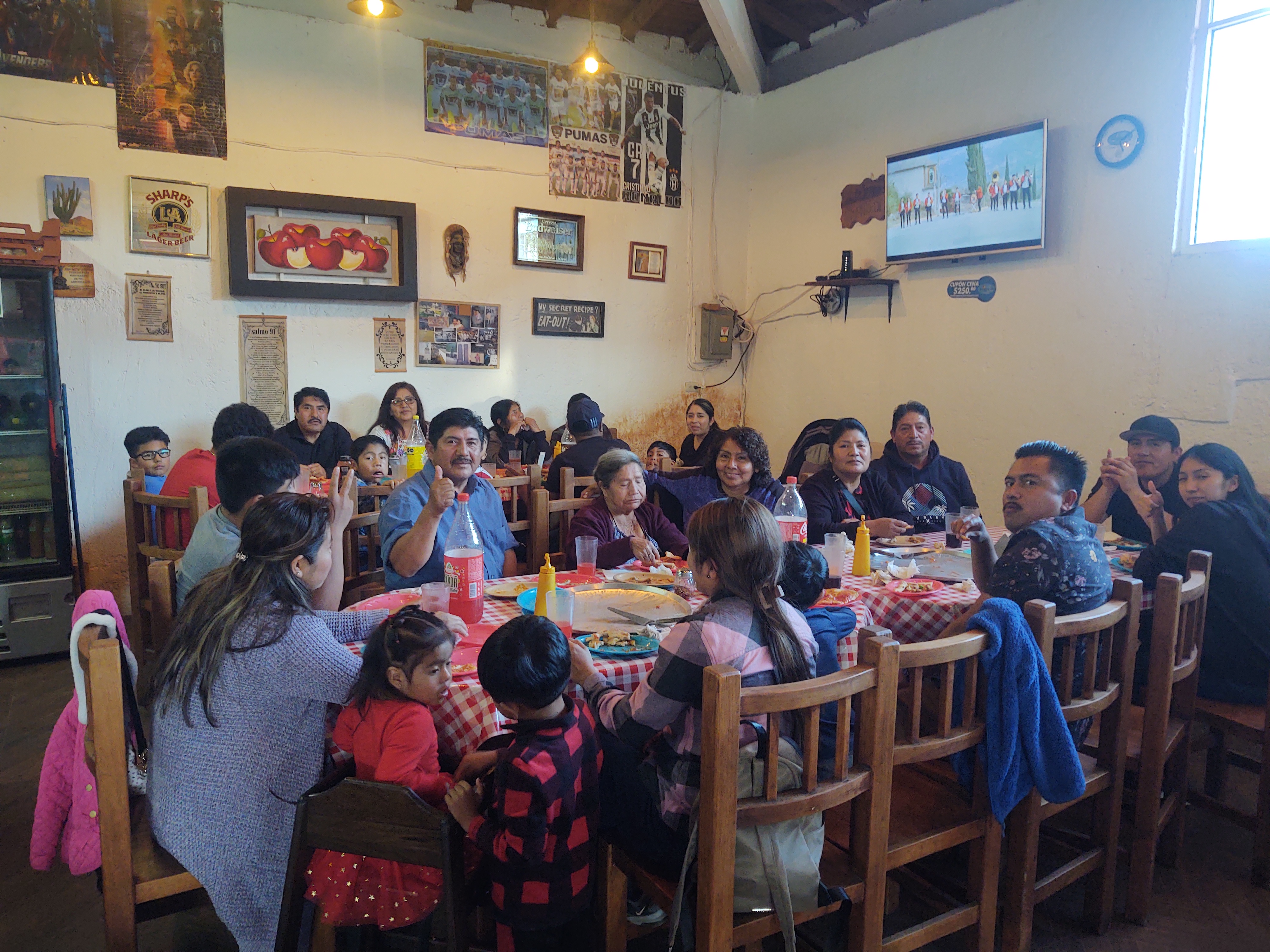 The Grand Deli Pizzeria image 9