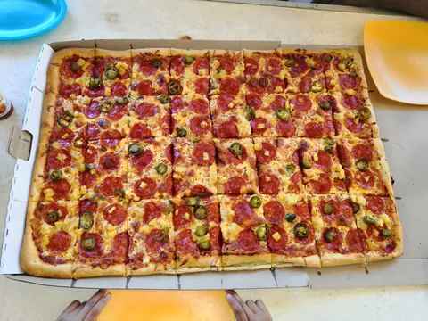 Pizzeria UNO image 2