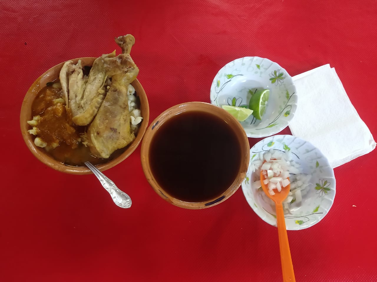 La casa del pozole de la abuelita Lena image 1