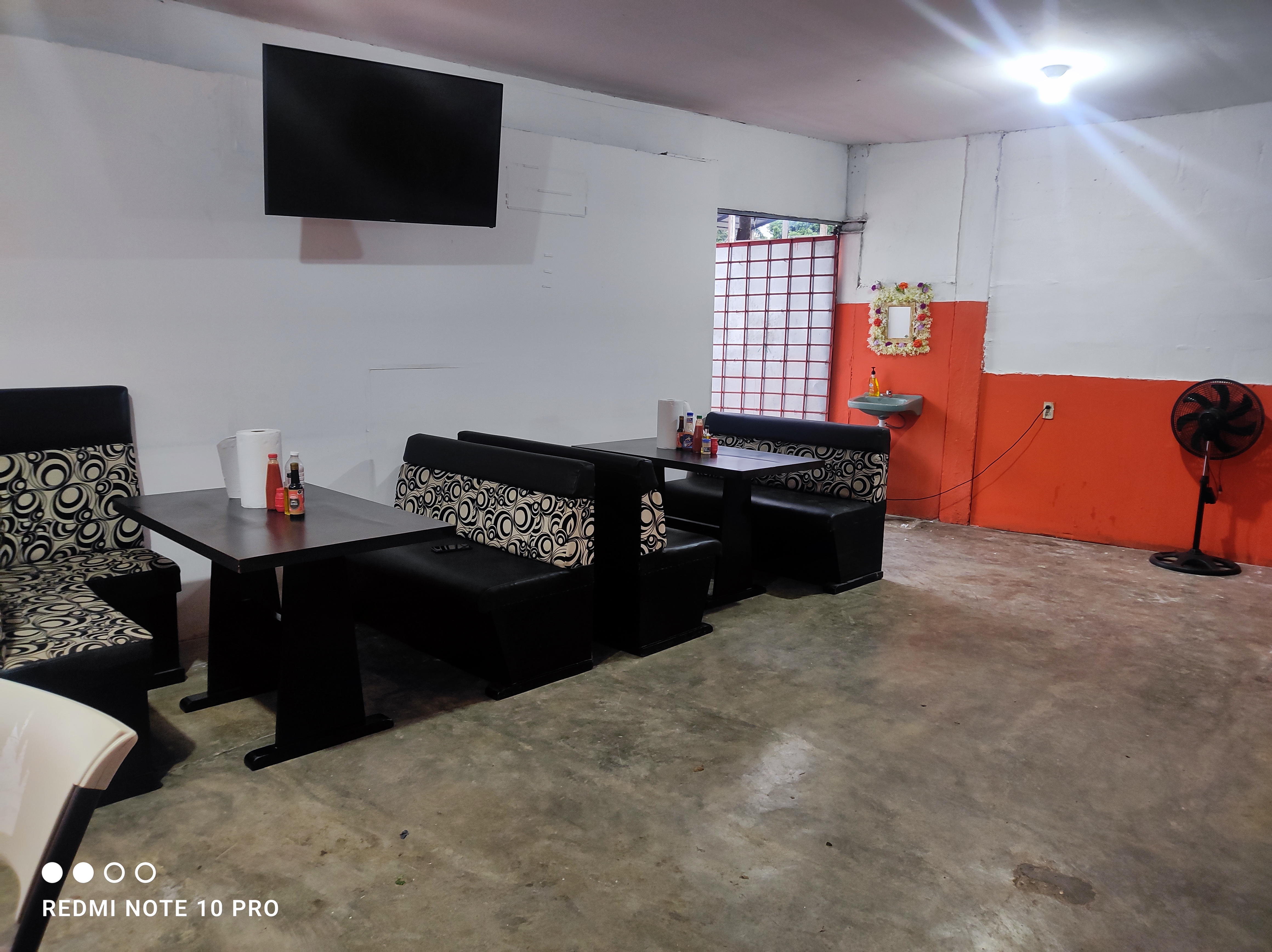 Pescados Y Mariscos "El Gato" image 2