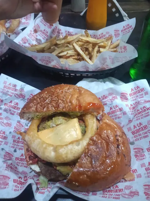A la Burguer image 1