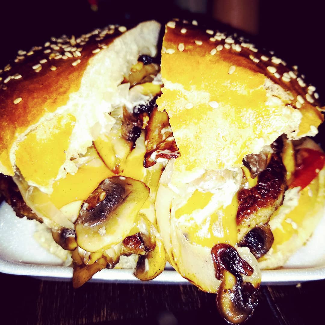 A la Burguer image 6