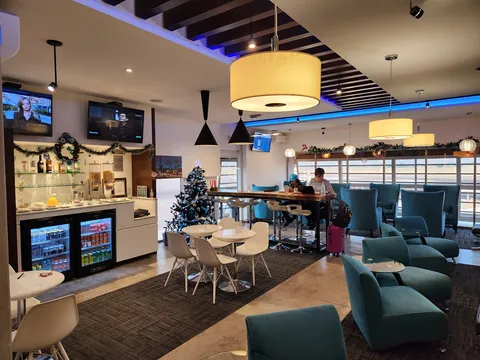 Global Lounge Network image 1