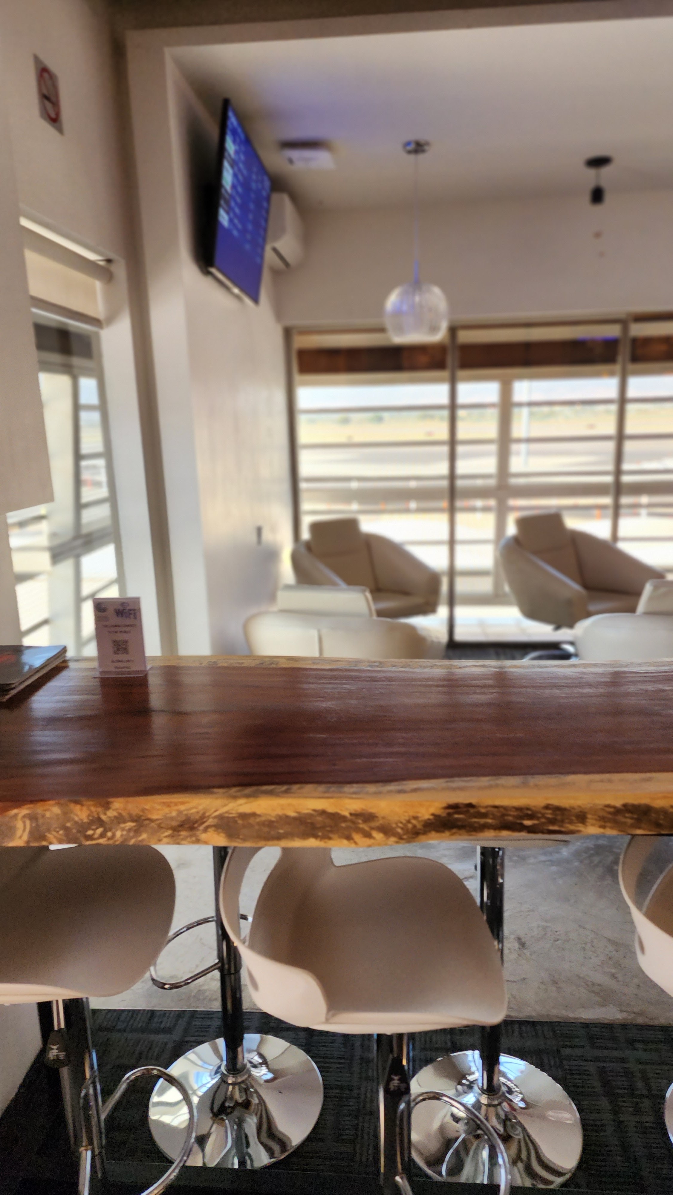 Global Lounge Network image 7