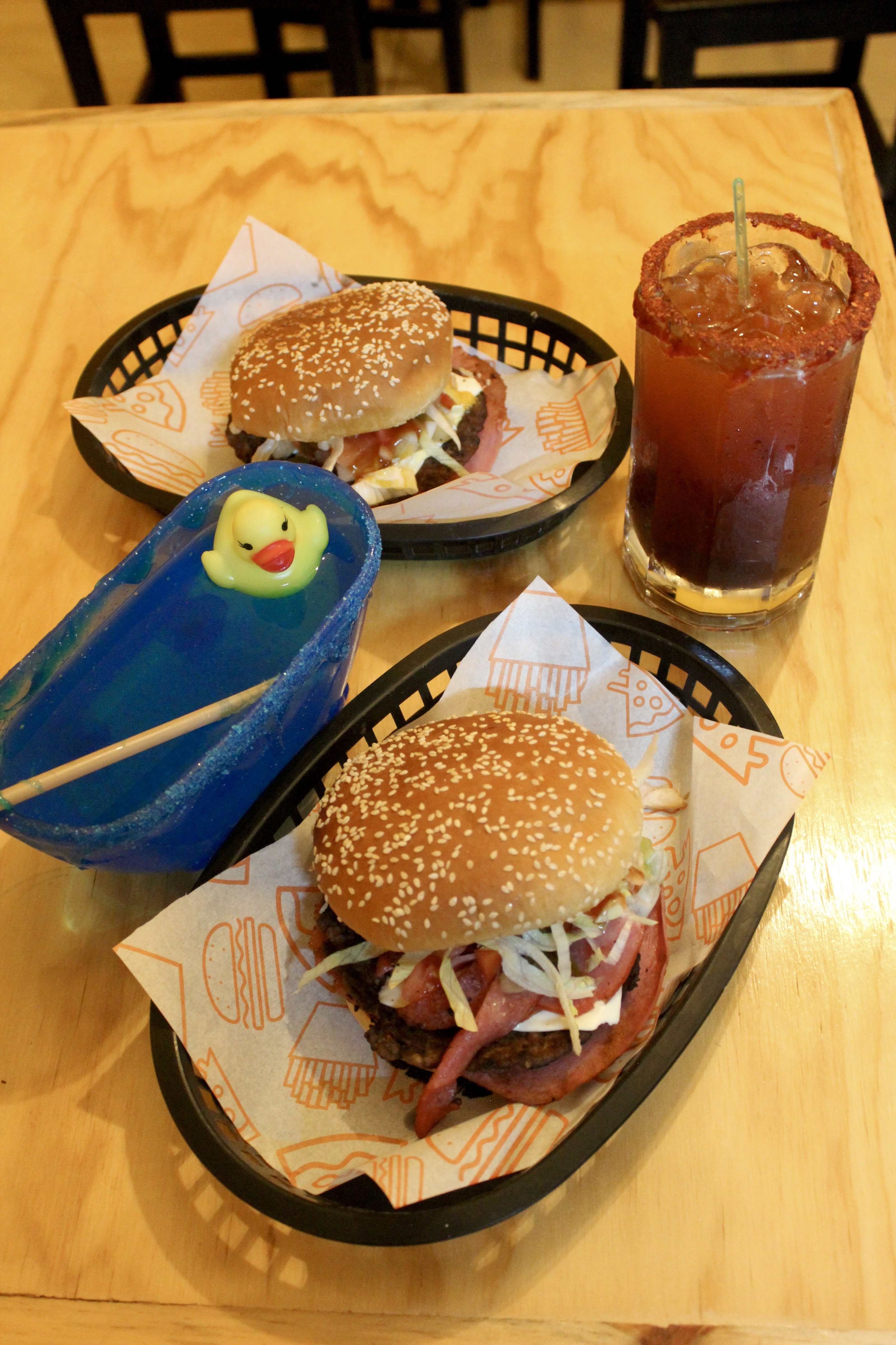 Hamburguesas Yuli image 7