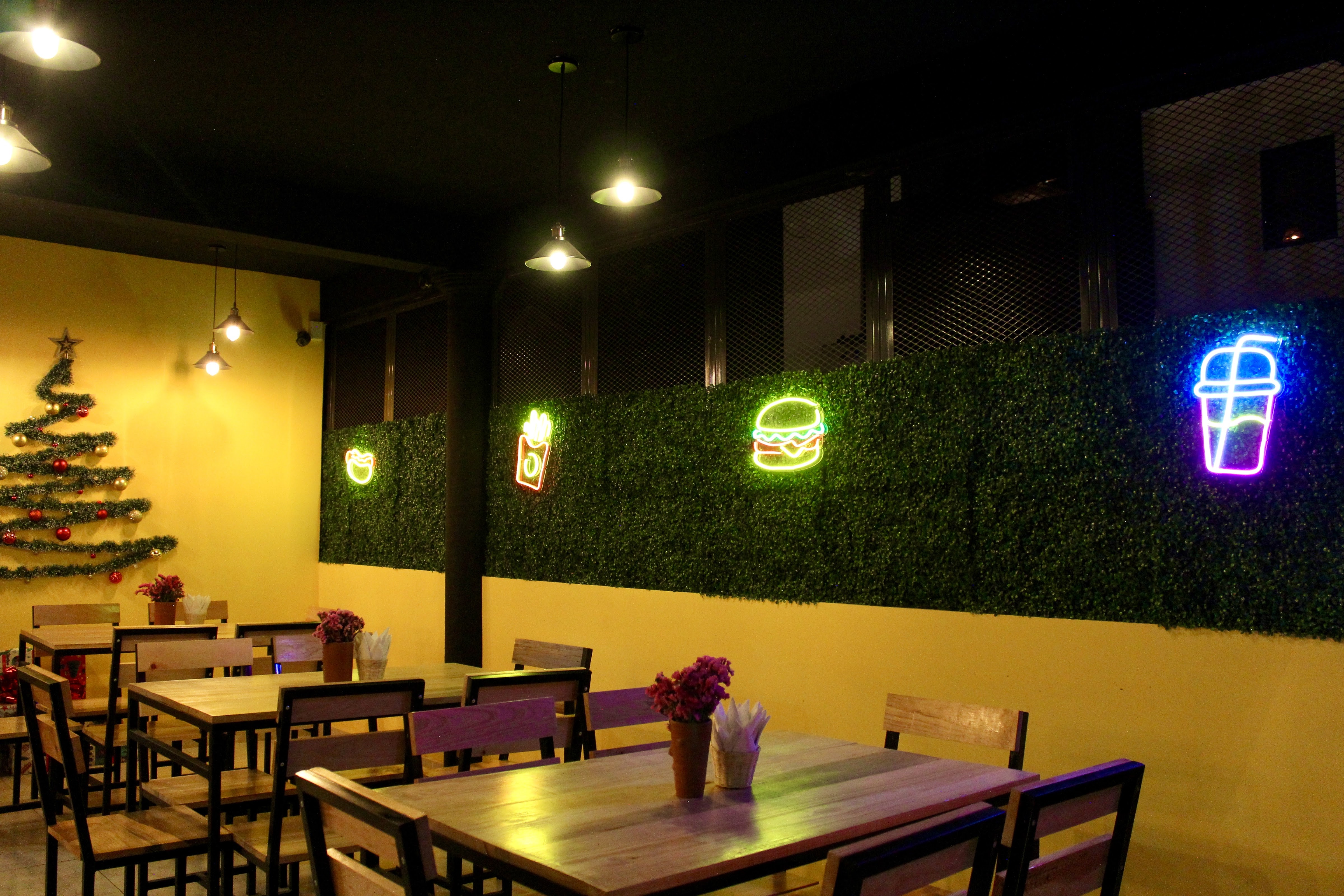 Hamburguesas Yuli image 8