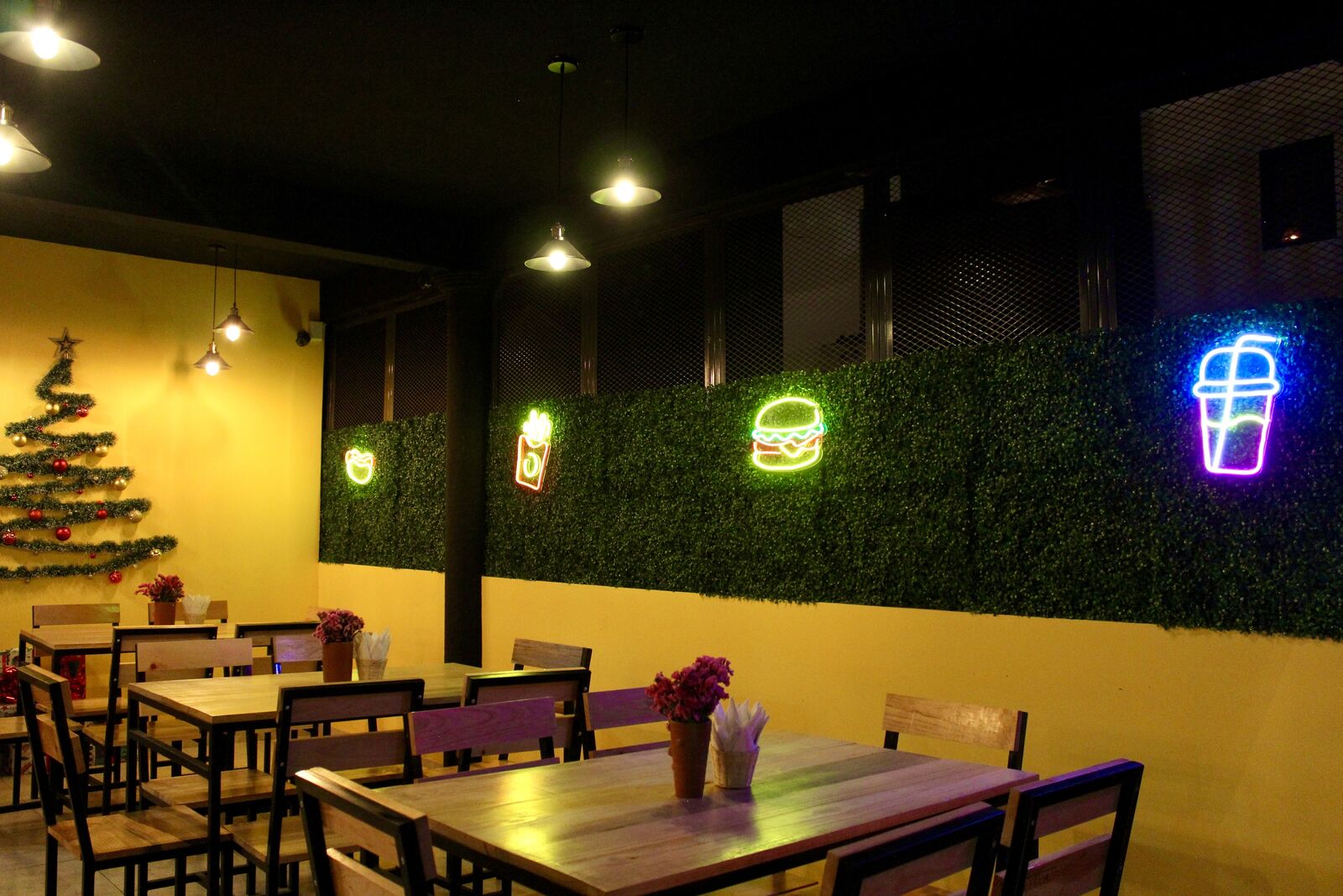 Hamburguesas Yuli image 8