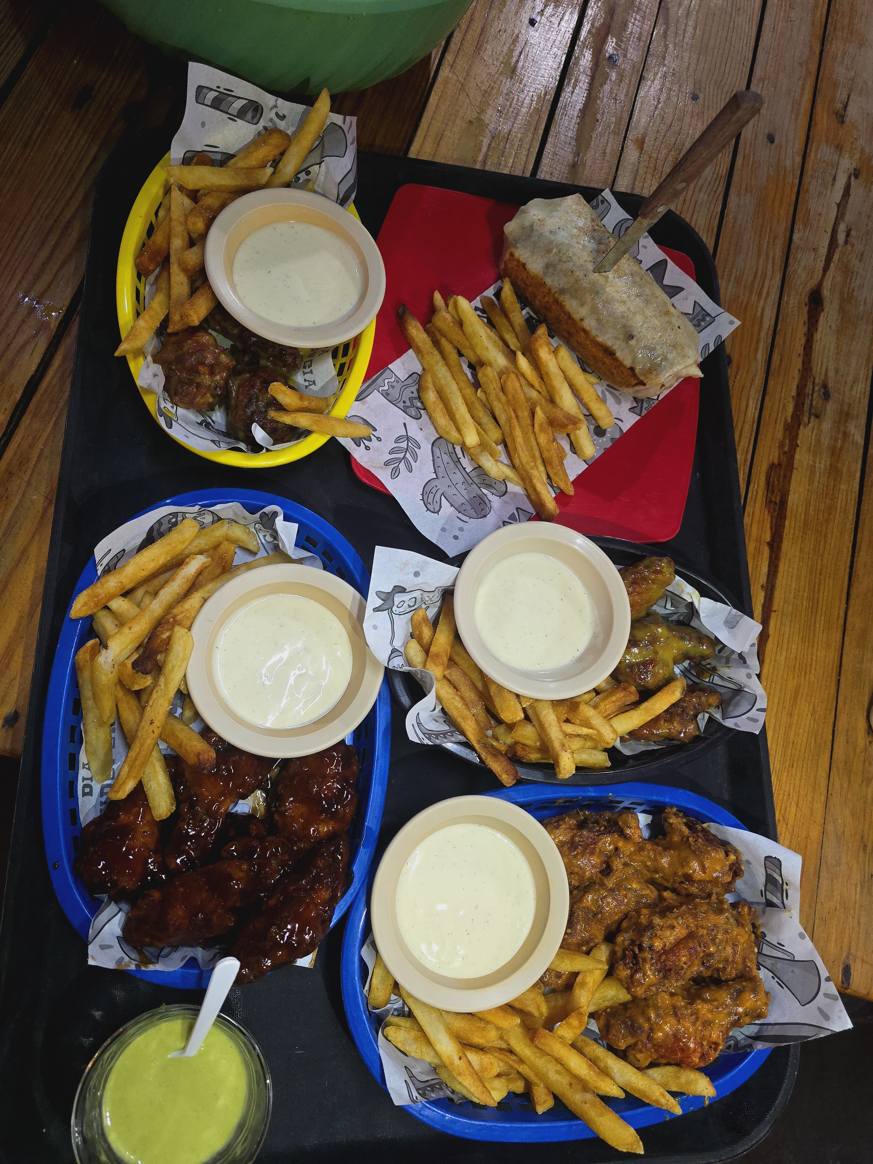 Papanoa Wings image 3