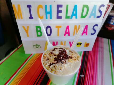 Micheladas y botanas Anny image 5