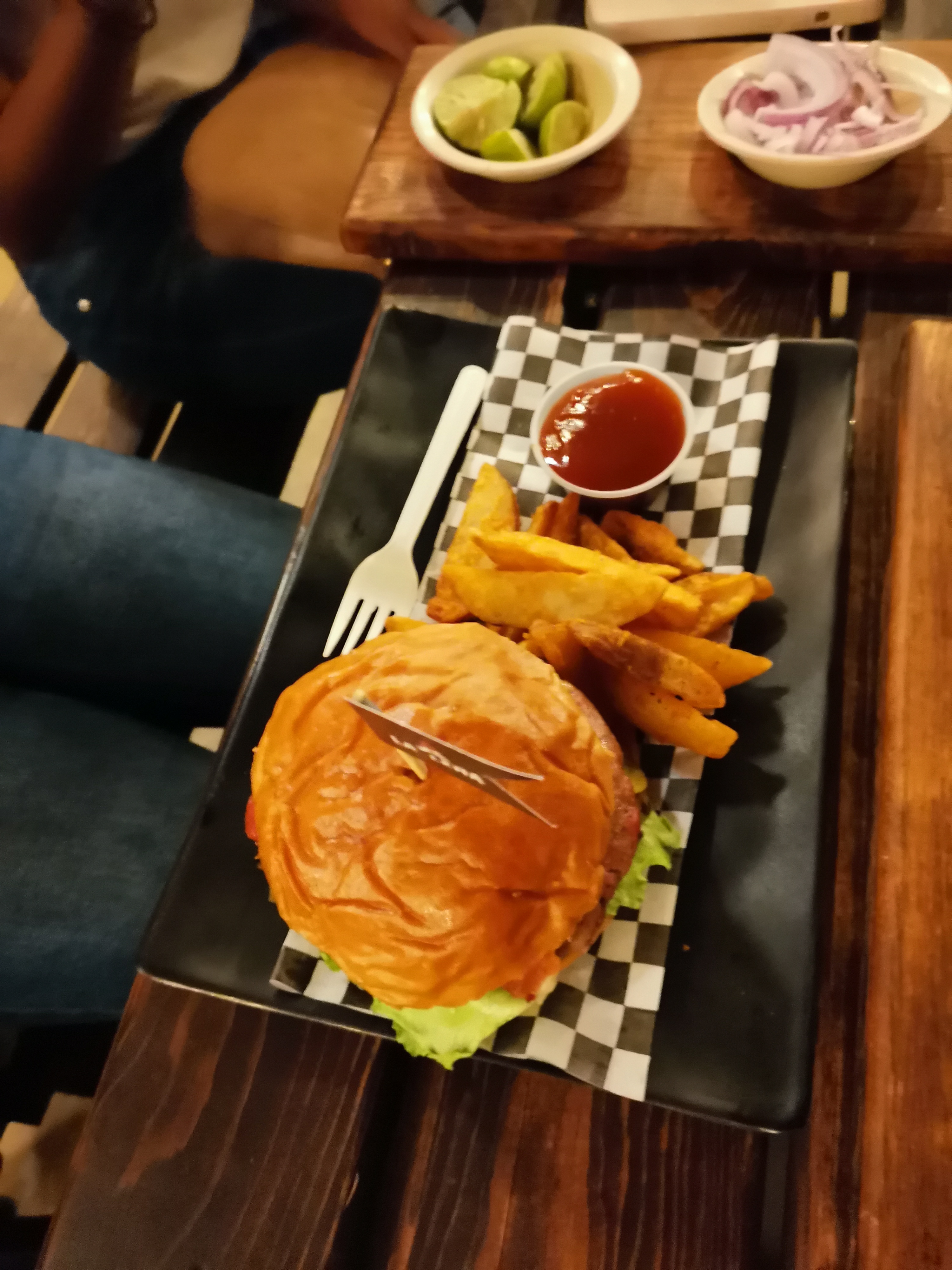 La Leña Tacos and Beer image 9