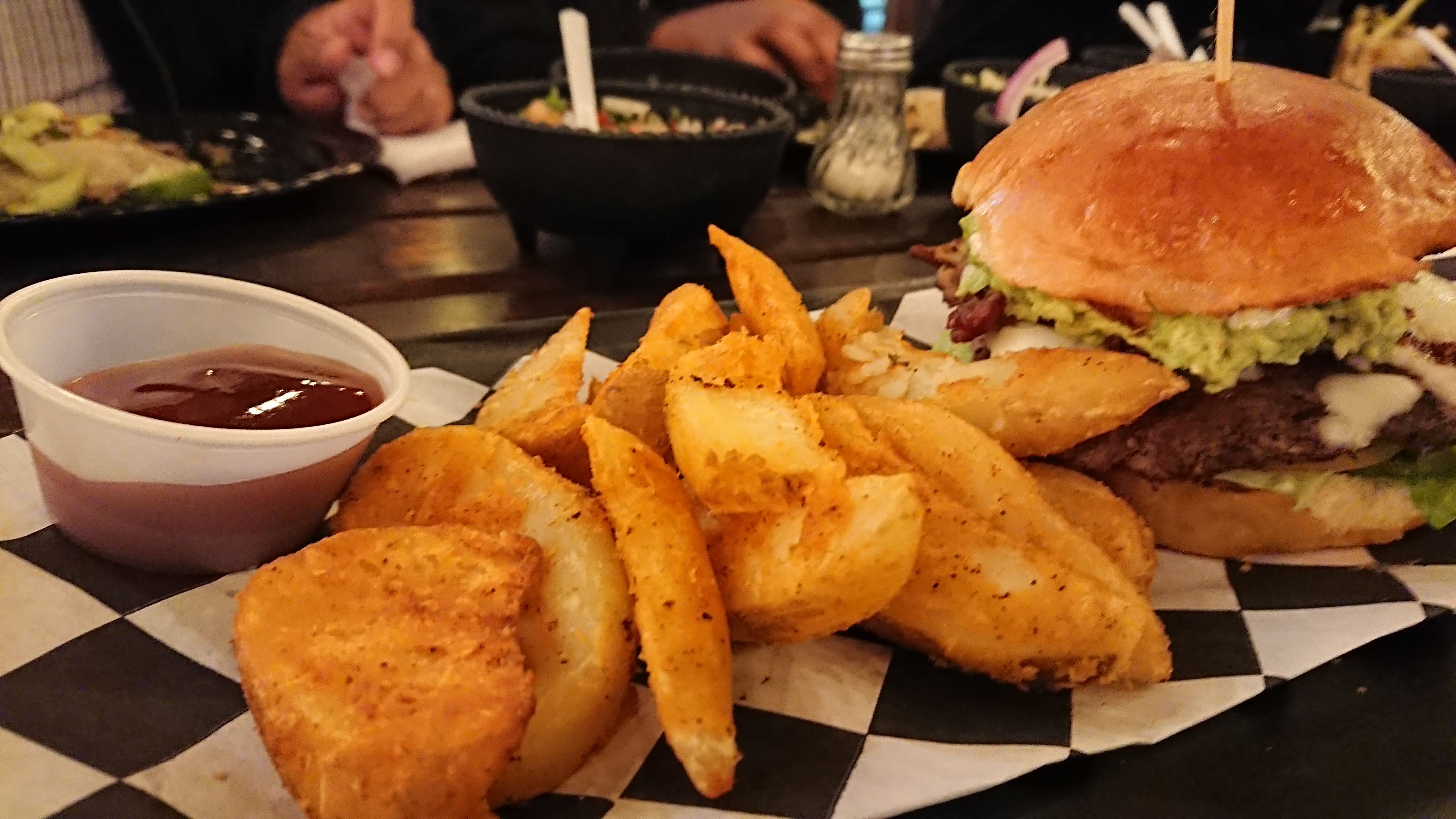 La Leña Tacos and Beer image 10