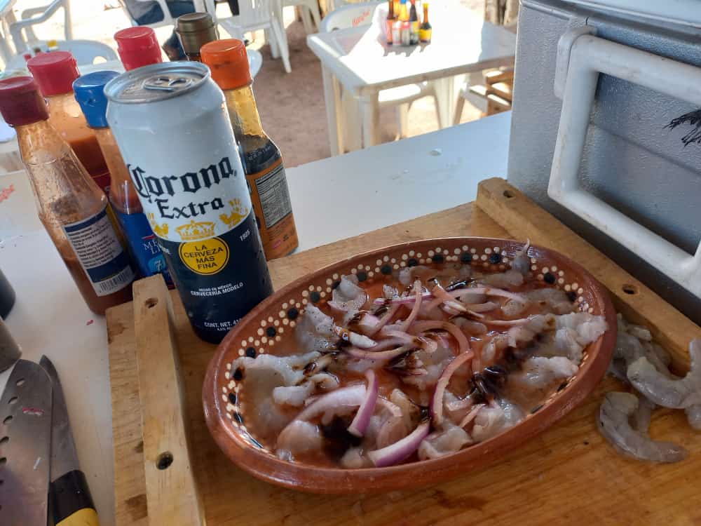 Mariscos el pueblo image 1