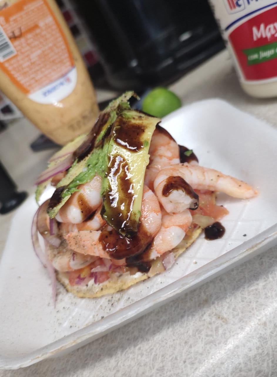 Mariscos el pueblo image 5