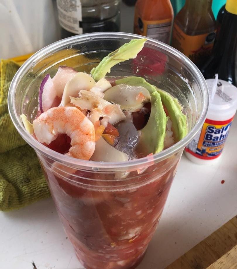 Mariscos el pueblo image 7