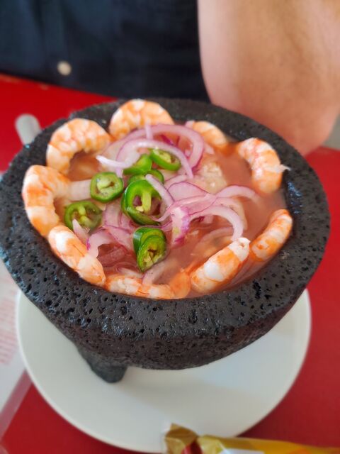 Mariscos "El Cuco" image 3