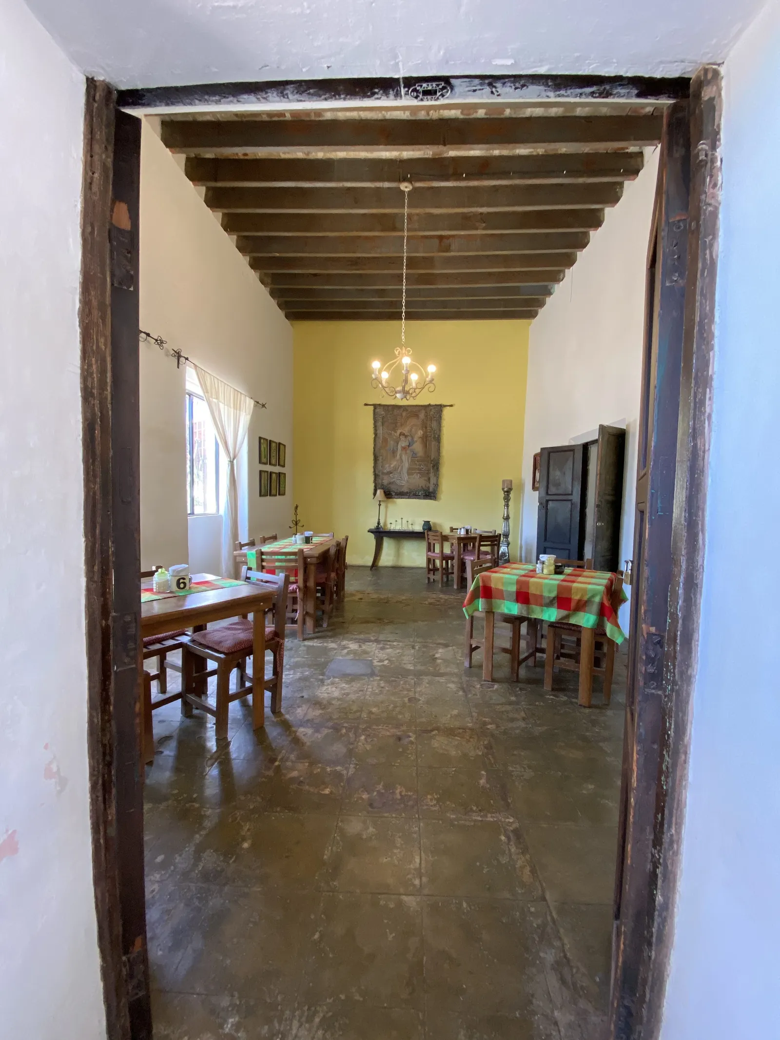 El conti image 10
