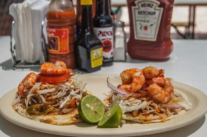 Mariscos El Kete "Aquí es Caballo" image 1