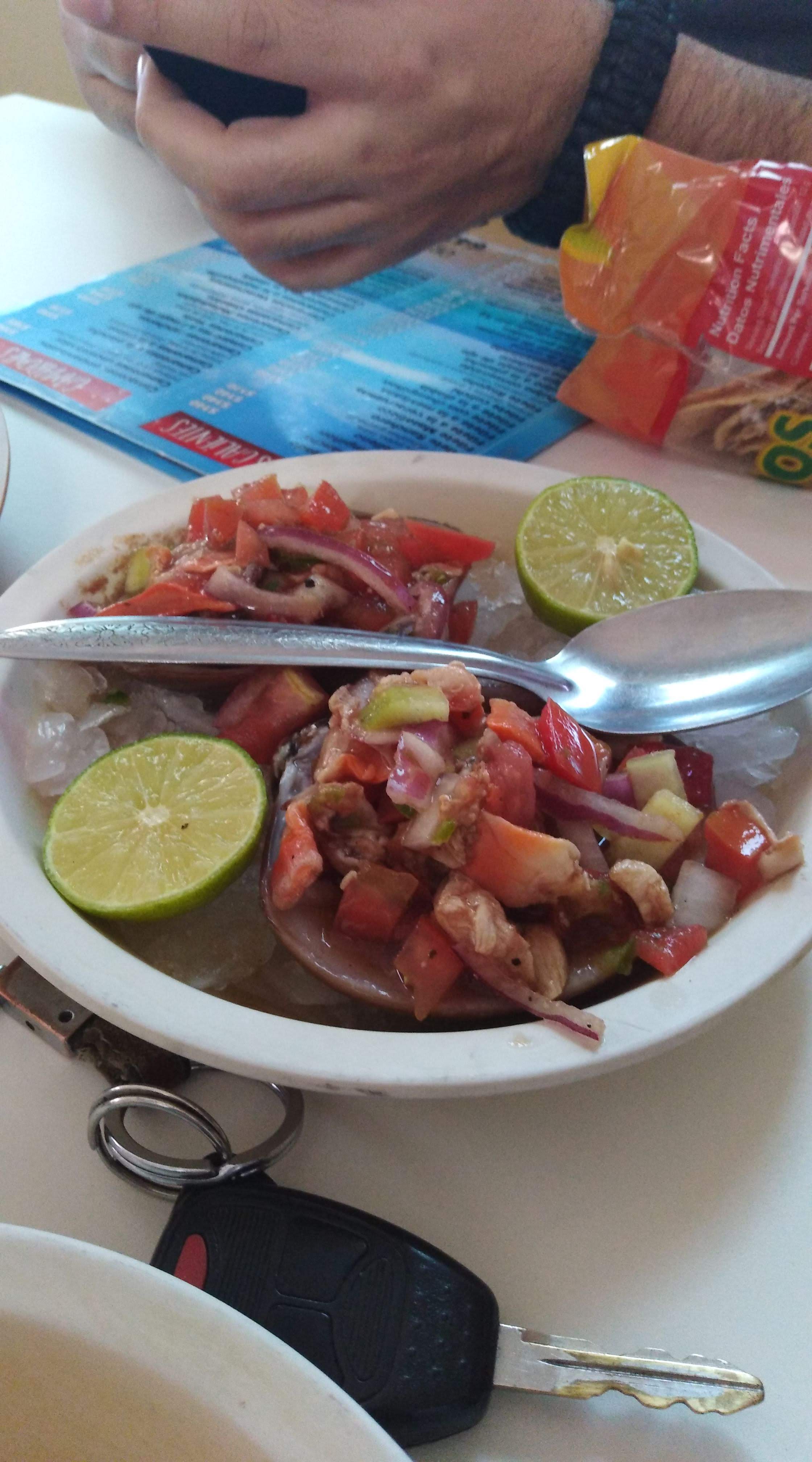 Mariscos El Kete "Aquí es Caballo" image 8