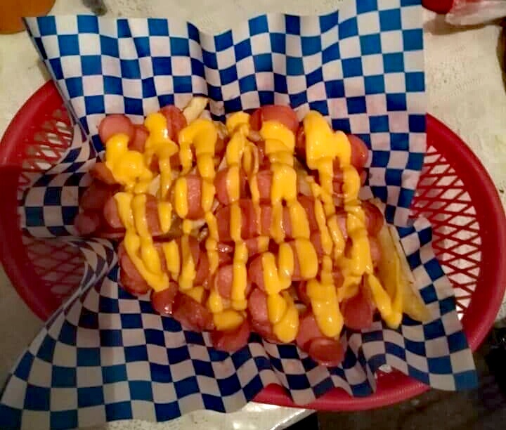 Ely's Burger image 4