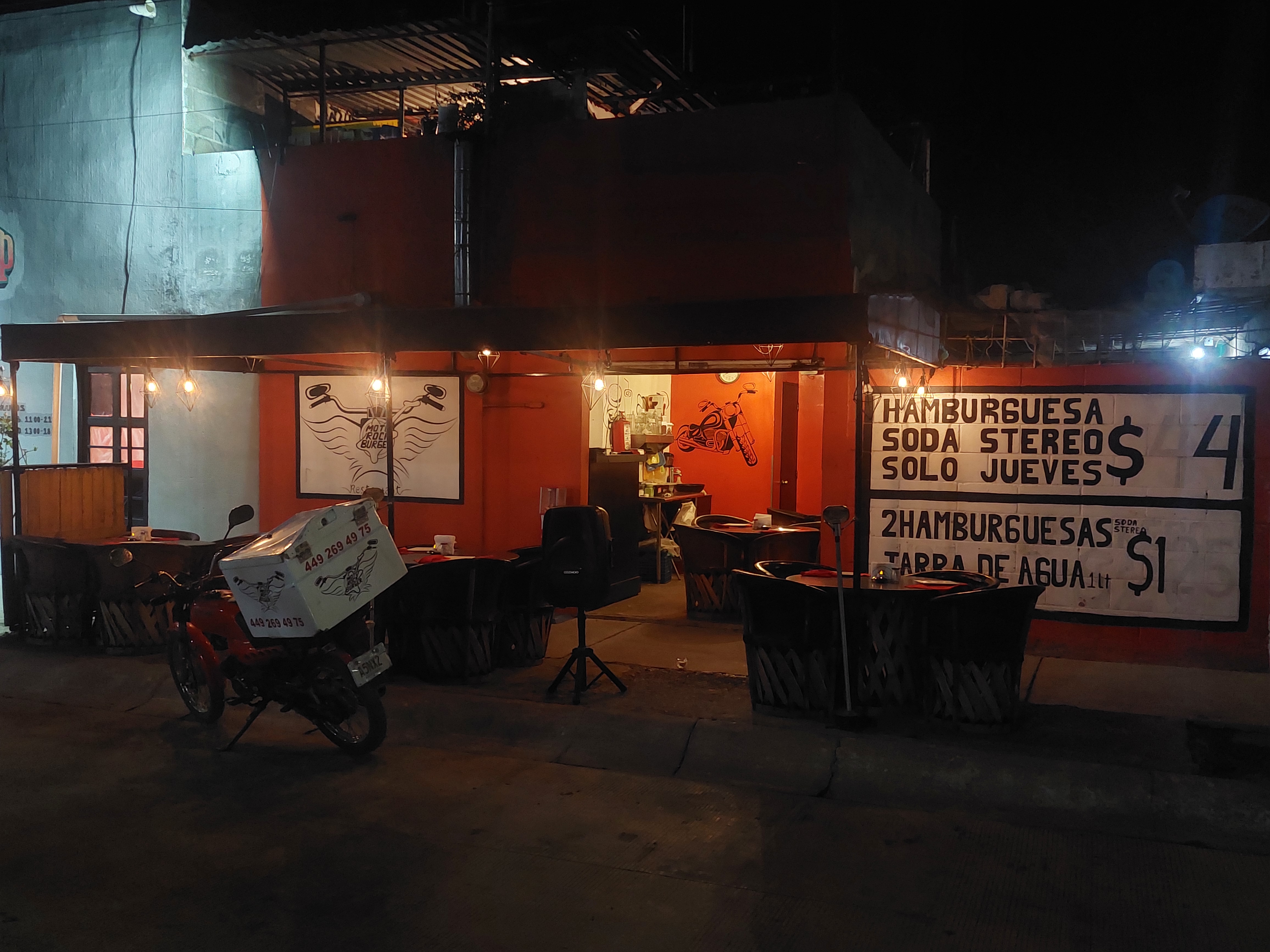 Moto Rock Burguer image 1