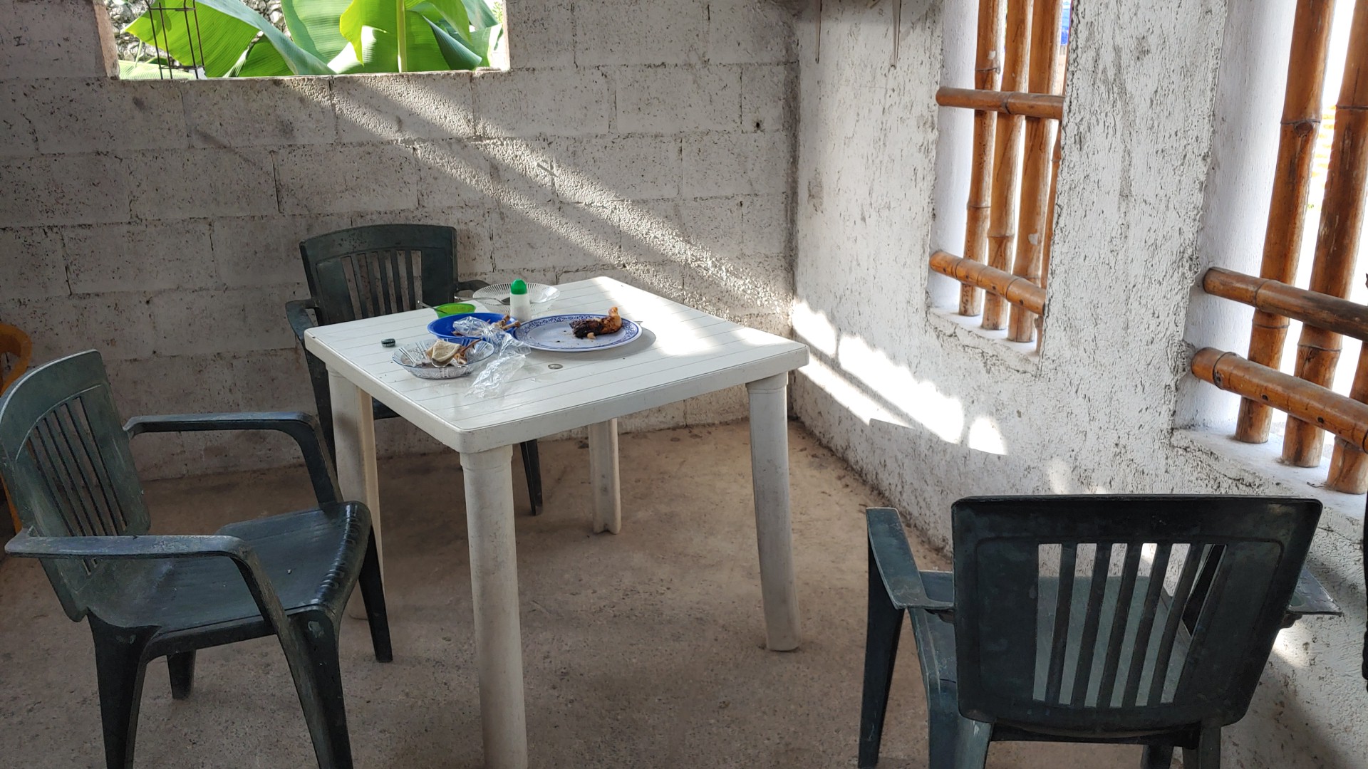 Pollería esmeralda image 2