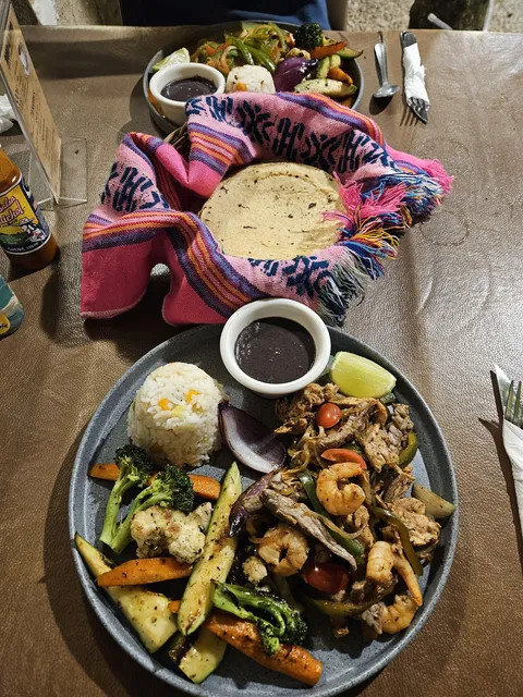 SANT DRITO COCINA MEXICANA image 8