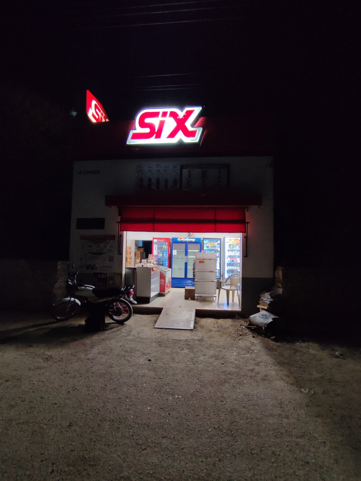 Six la Sombra image 1