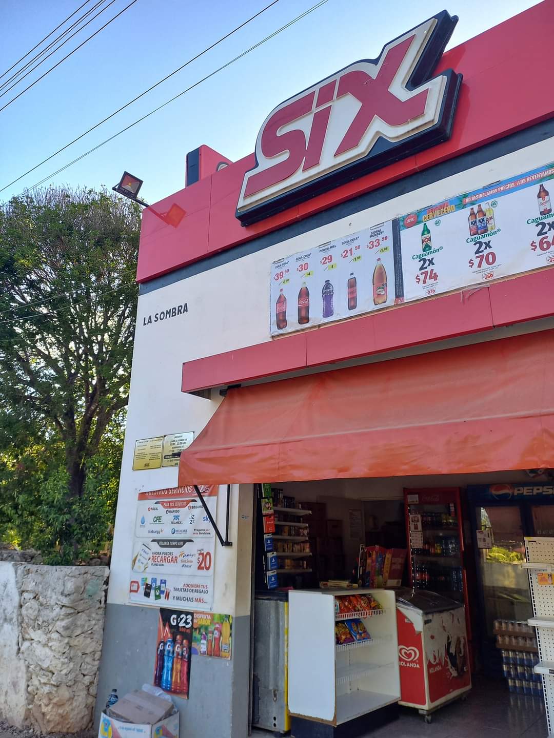 Six la Sombra image 2