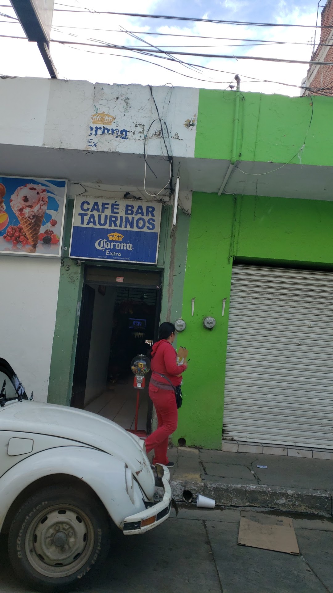 Taurino's Restaurant Bar image 6