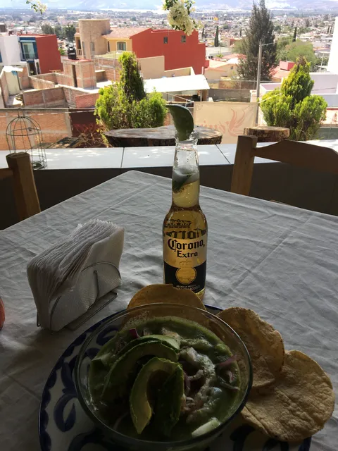 Restaurante Fenix, cocina con amor. image 7