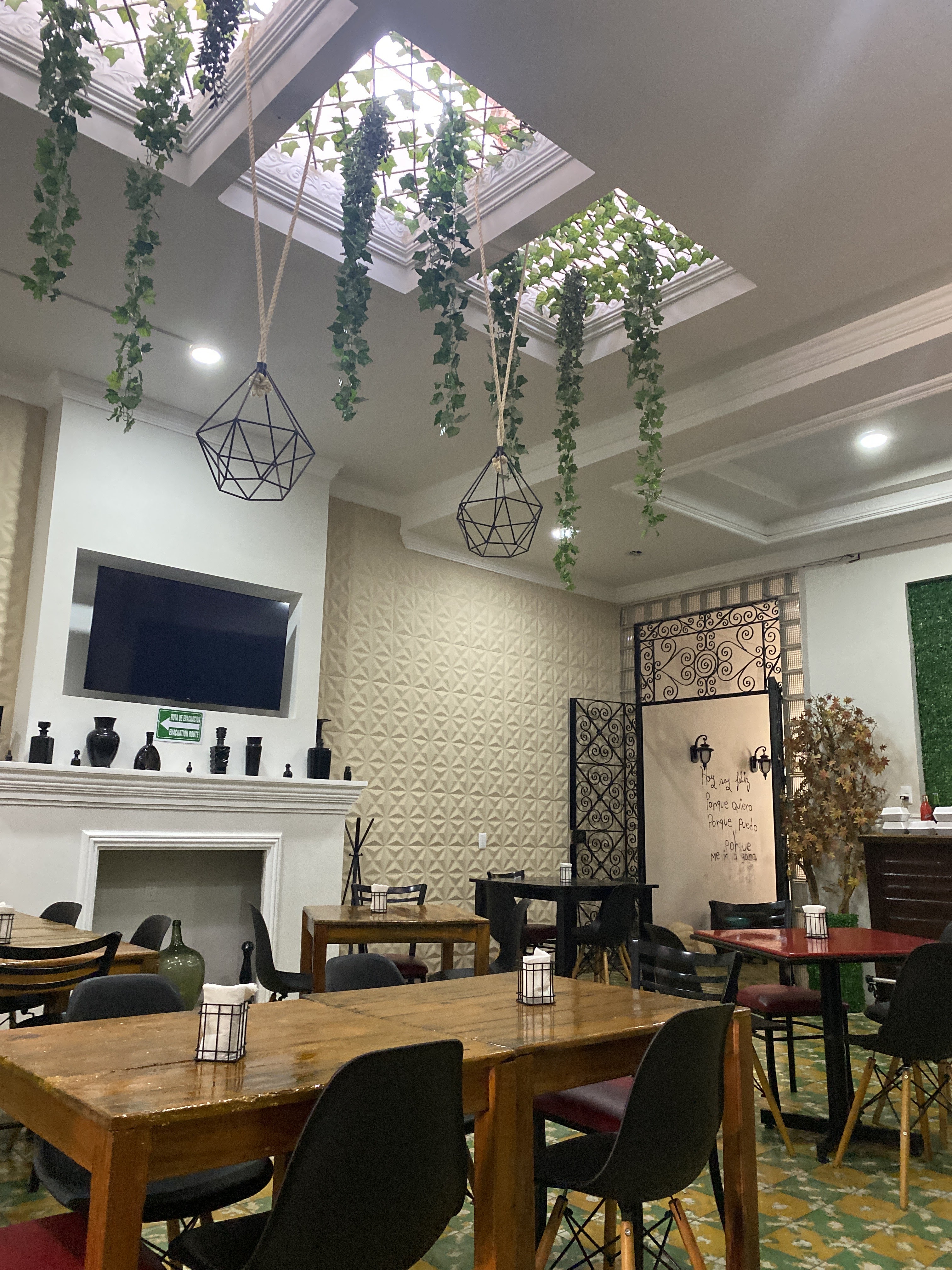 Perejil amor restaurante image 1