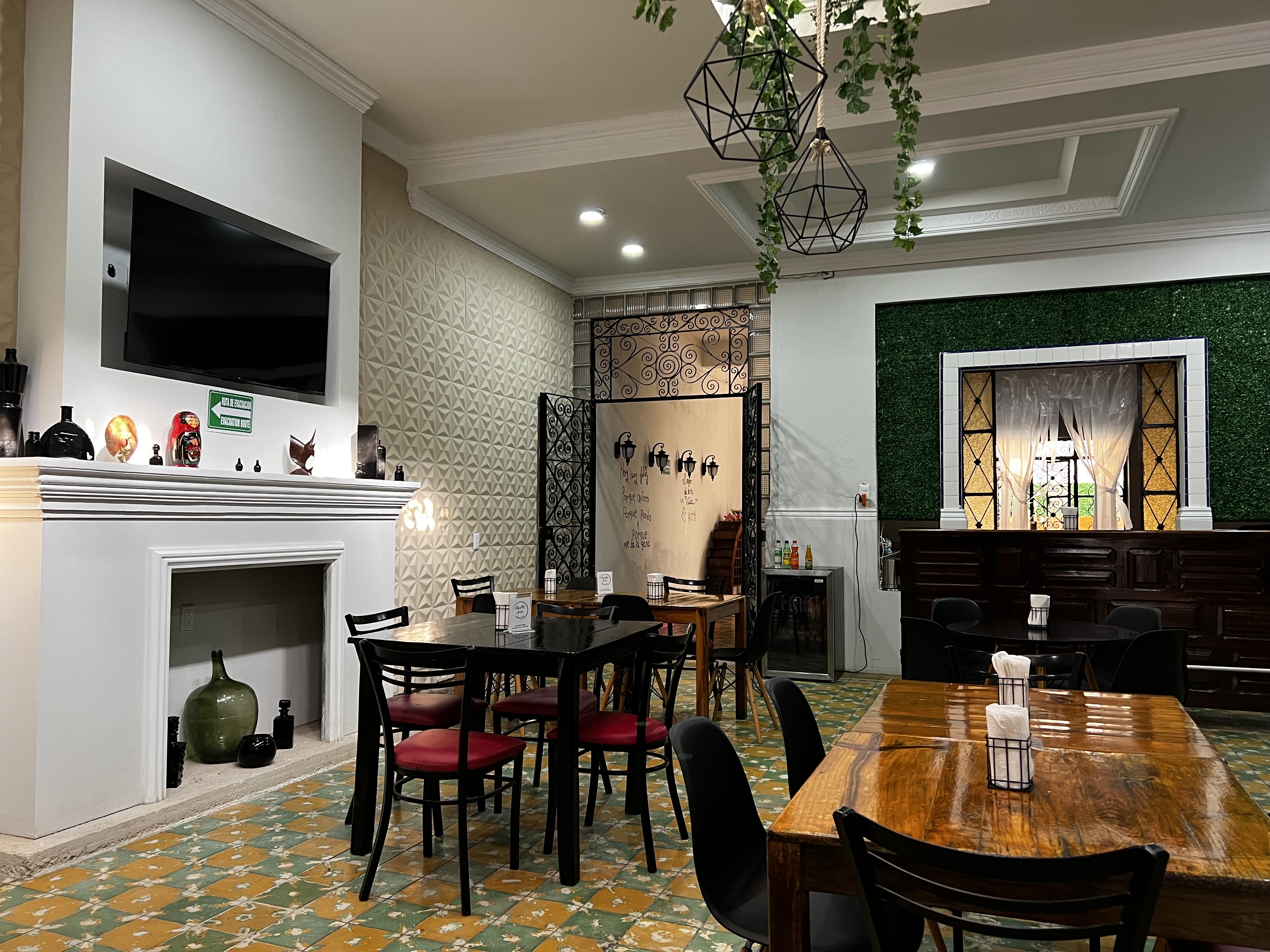 Perejil amor restaurante image 10